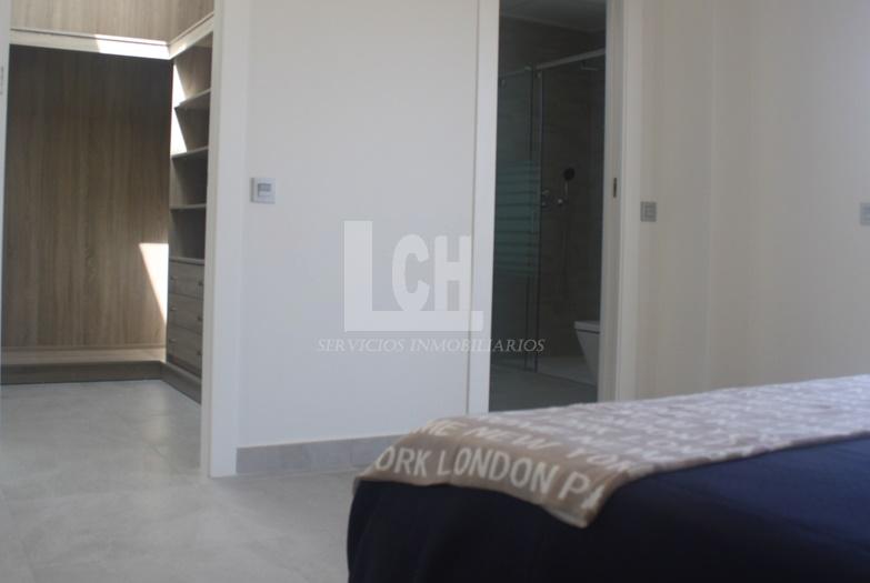 For sale of villa in Los altos