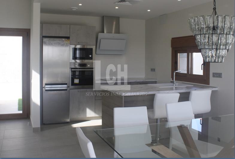 For sale of villa in Los altos