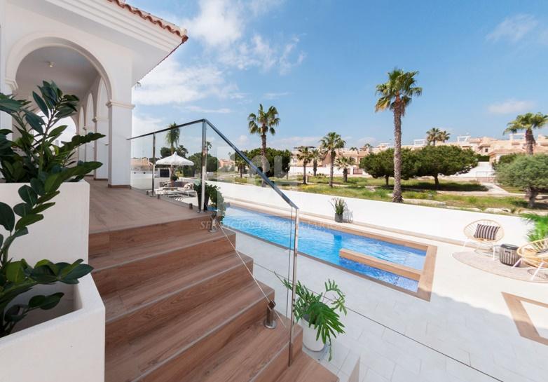 For sale of villa in Ciudad quesada