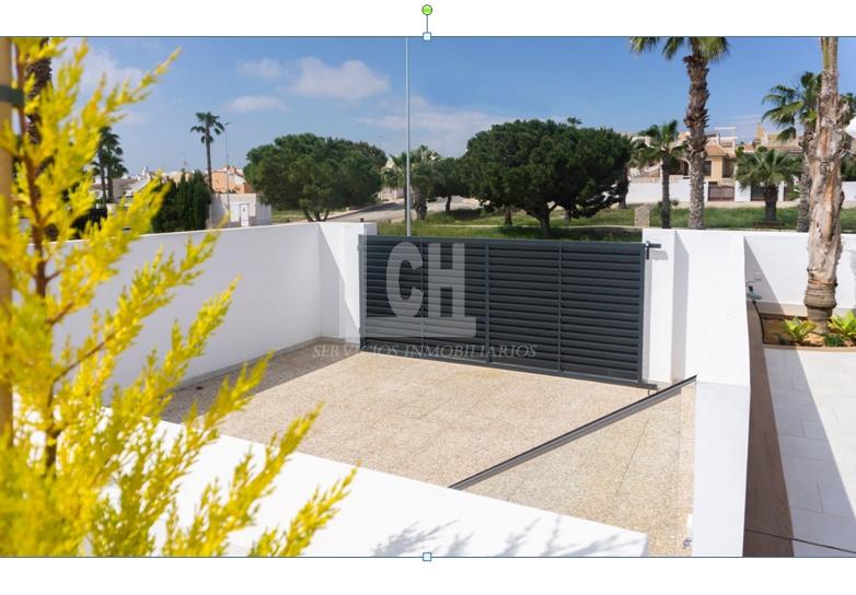 For sale of villa in Ciudad quesada