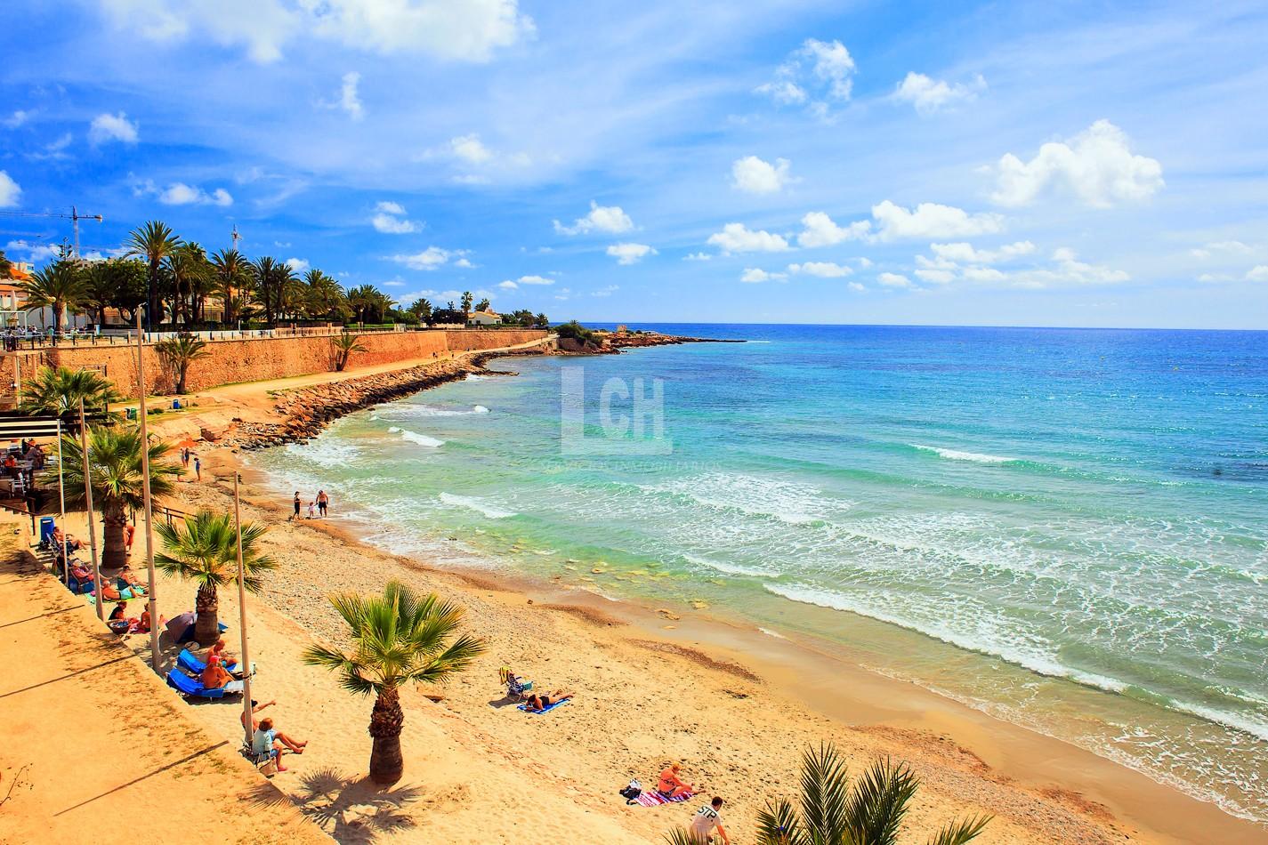 For sale of villa in Torrevieja