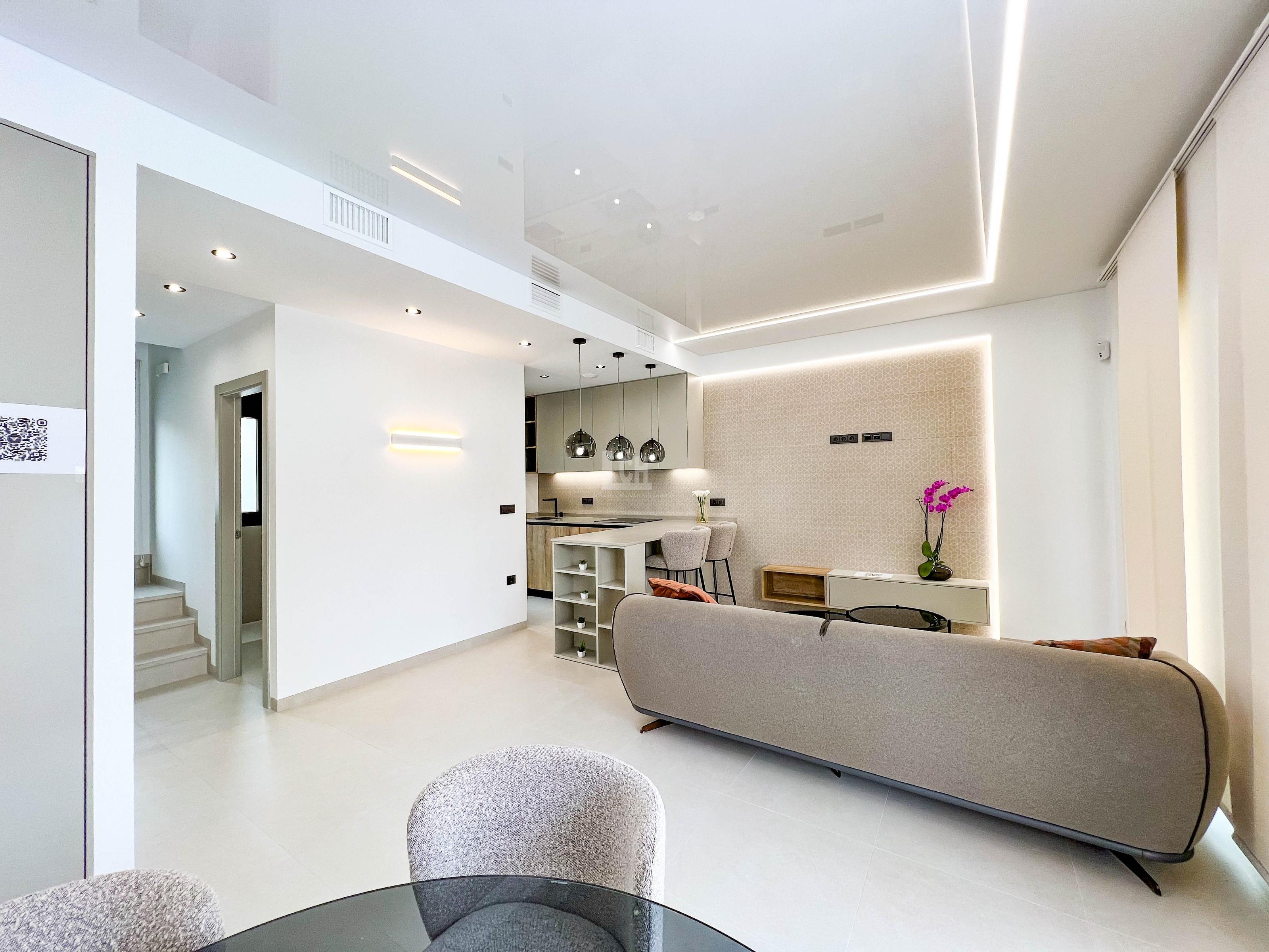 Venta de villa en Villamartín