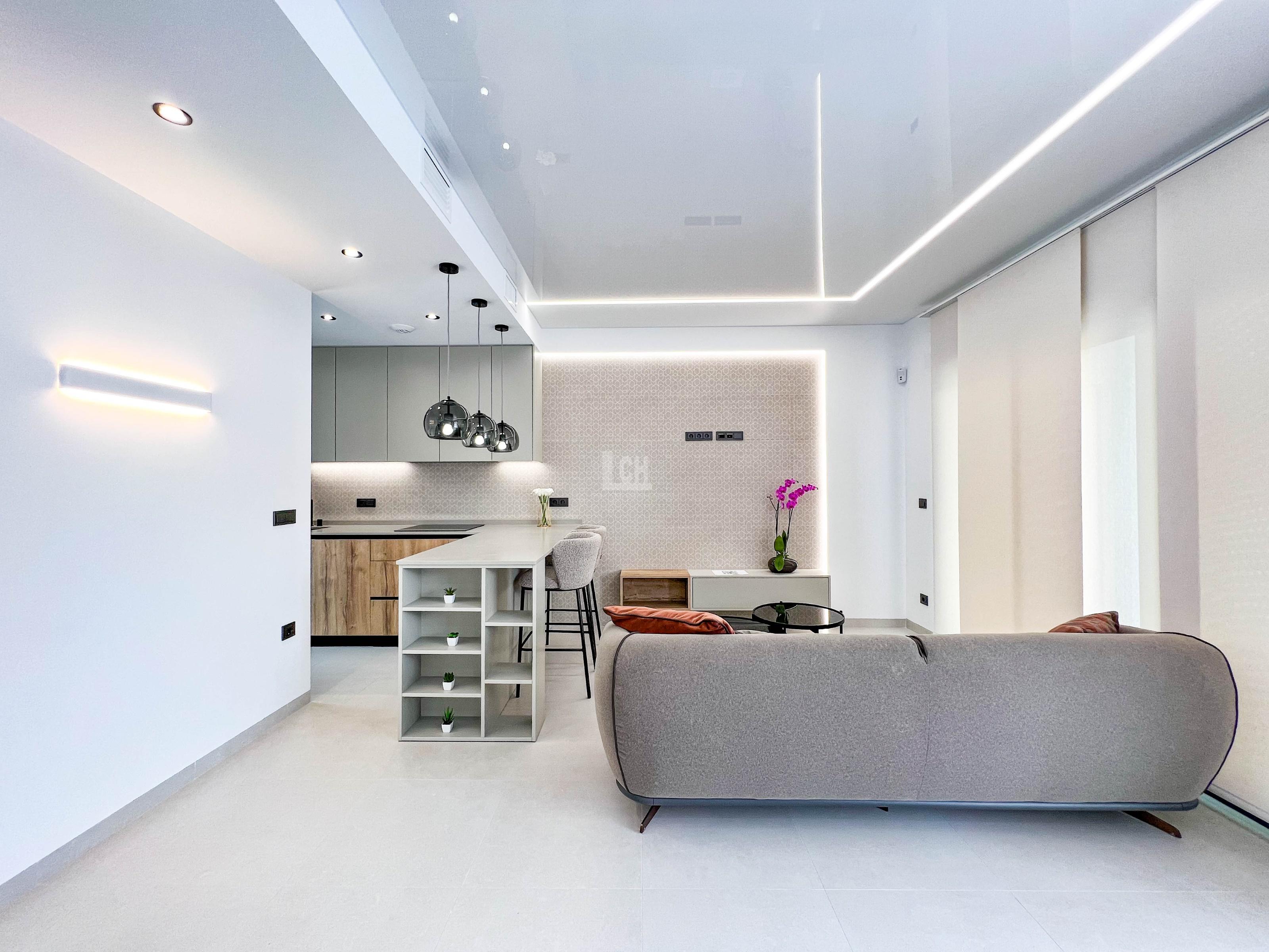 Venta de villa en Villamartín