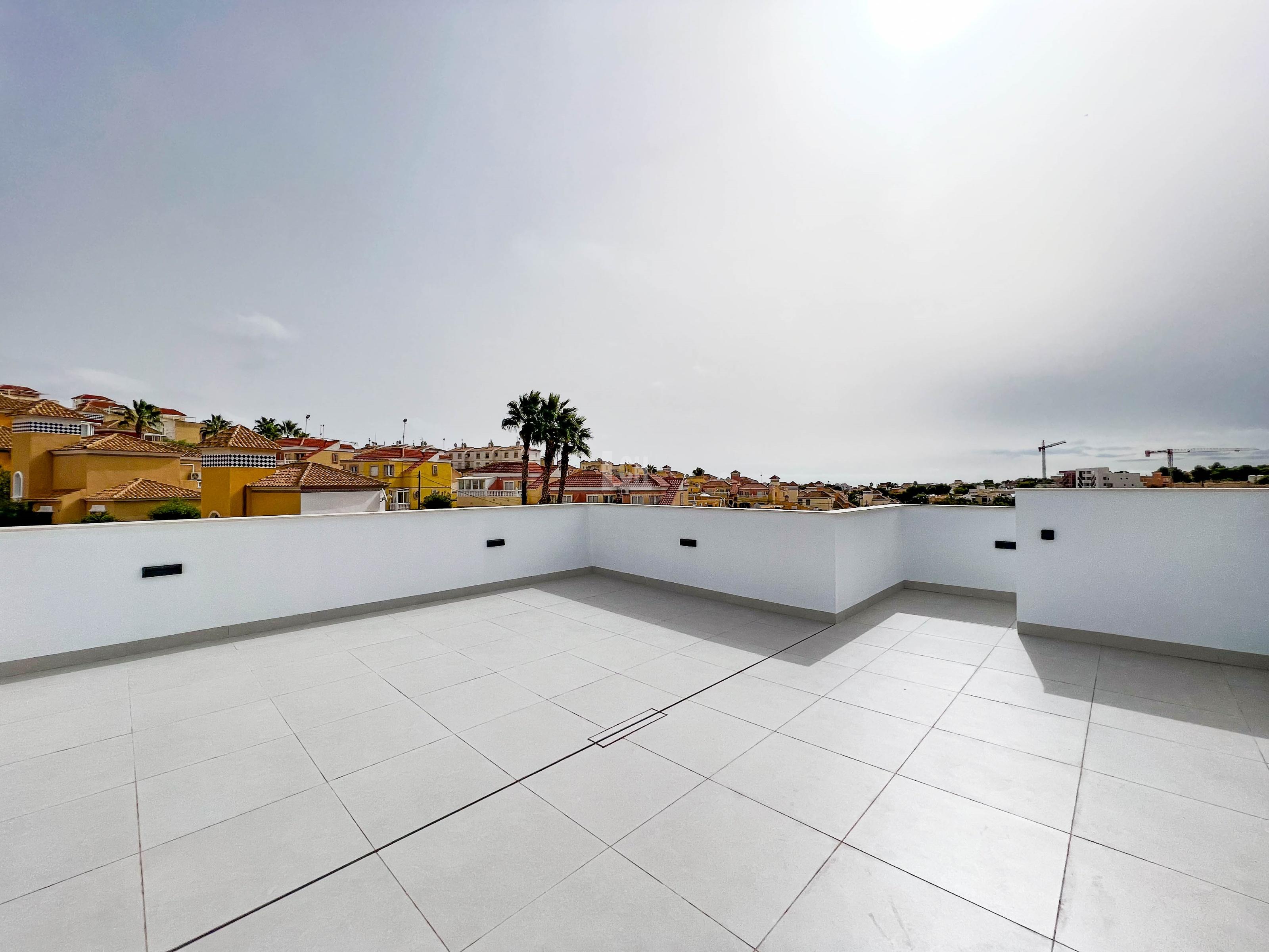 Venta de villa en Villamartín