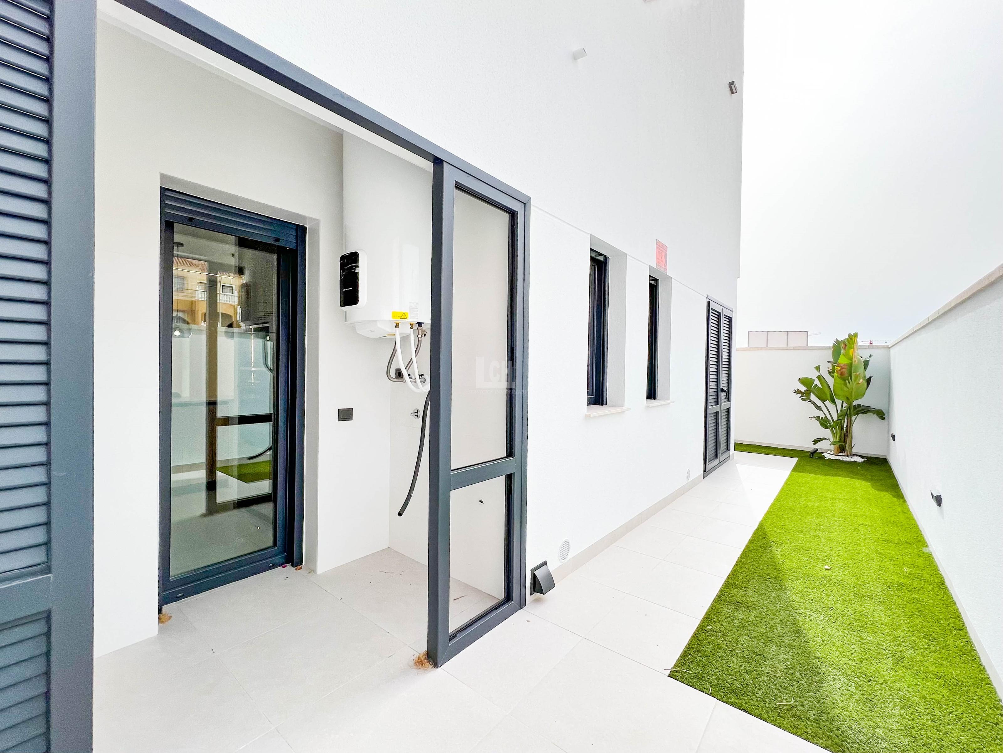 Venta de villa en Villamartín