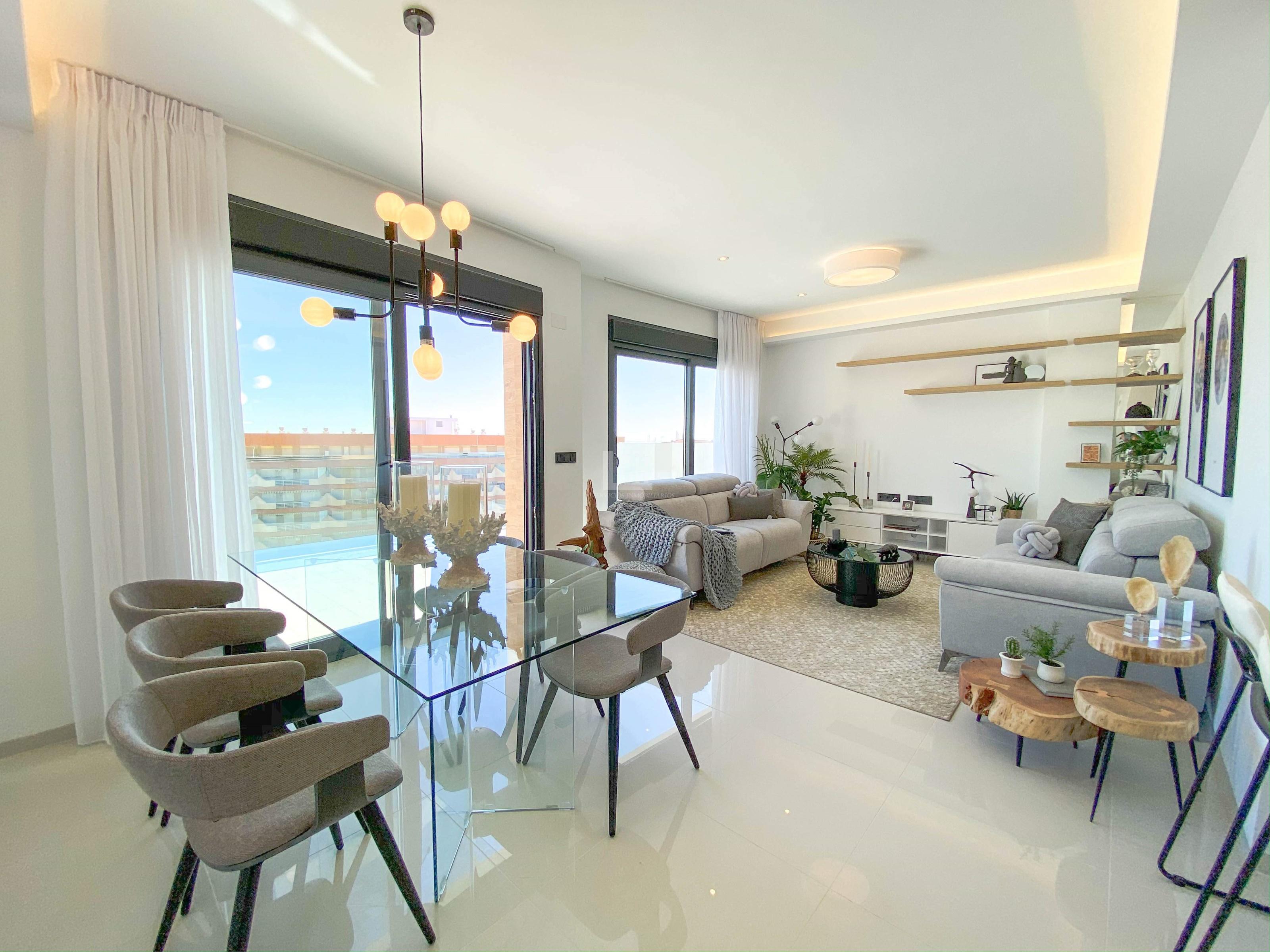 For sale of apartment in Guardamar del segura