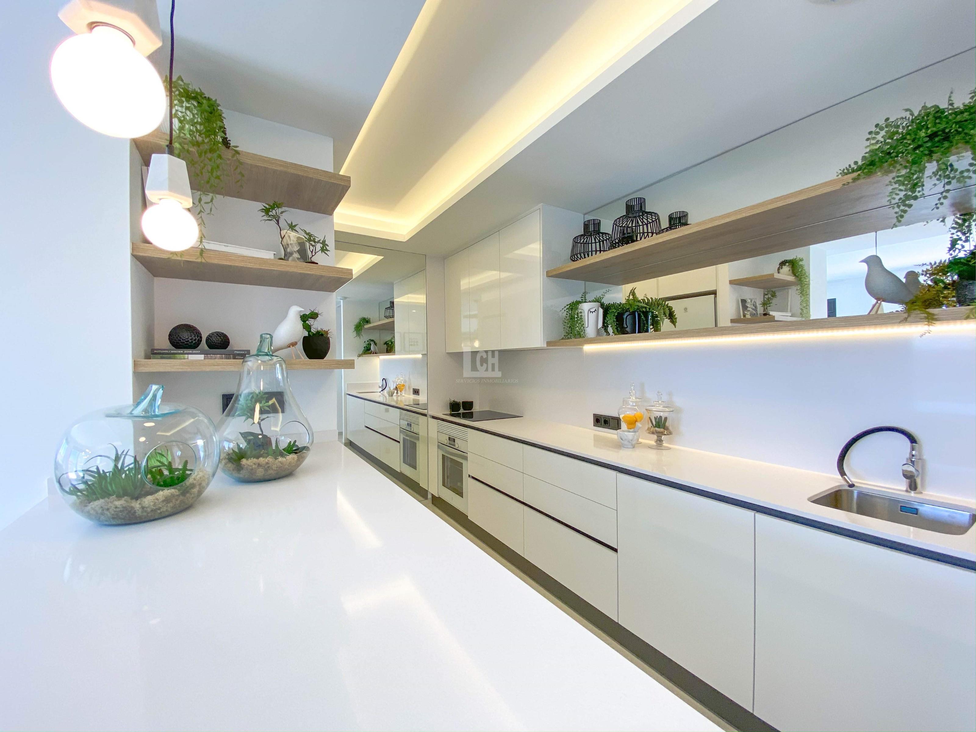 For sale of apartment in Guardamar del segura