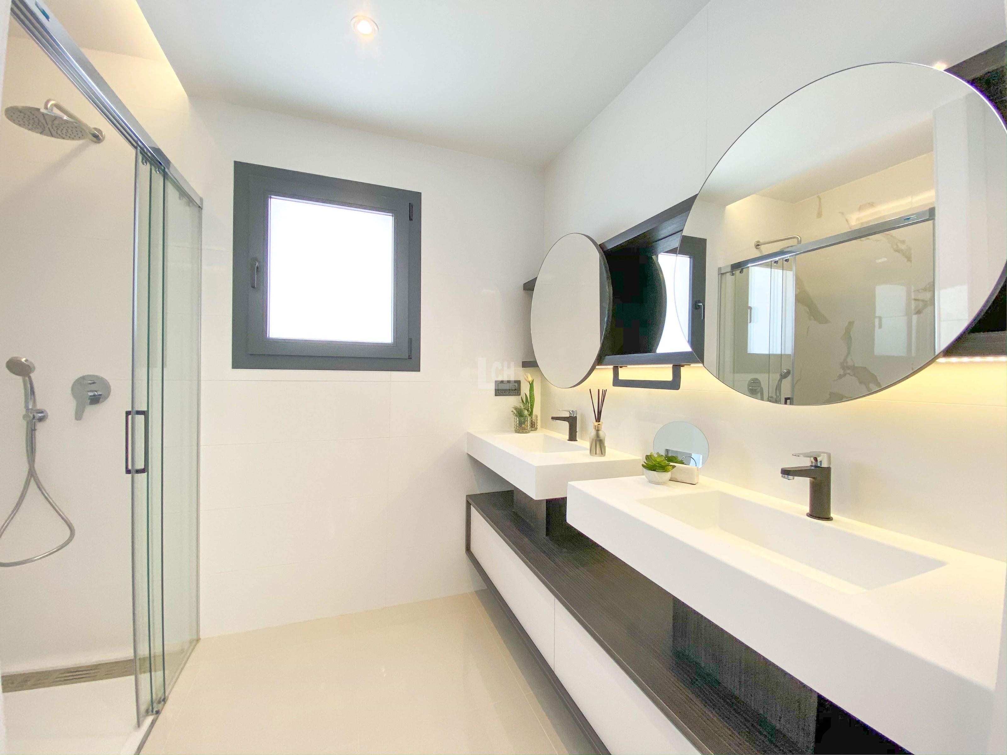 For sale of apartment in Guardamar del segura