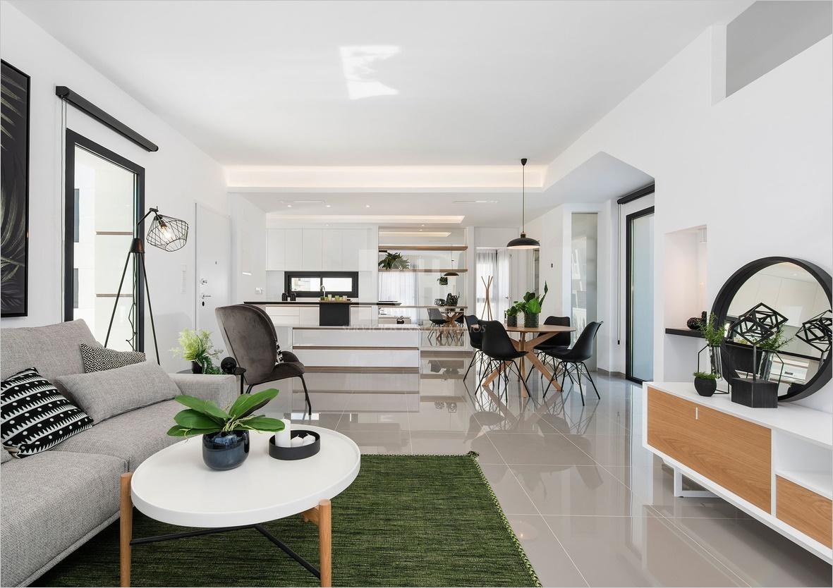 For sale of villa in Los alcázares