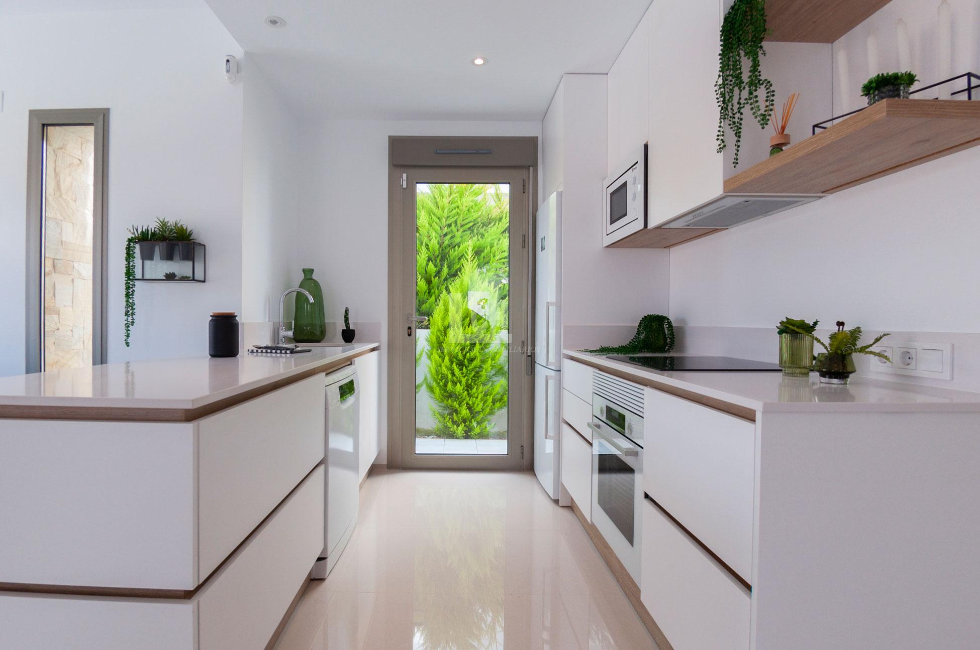 Venta de villa en Los alcázares