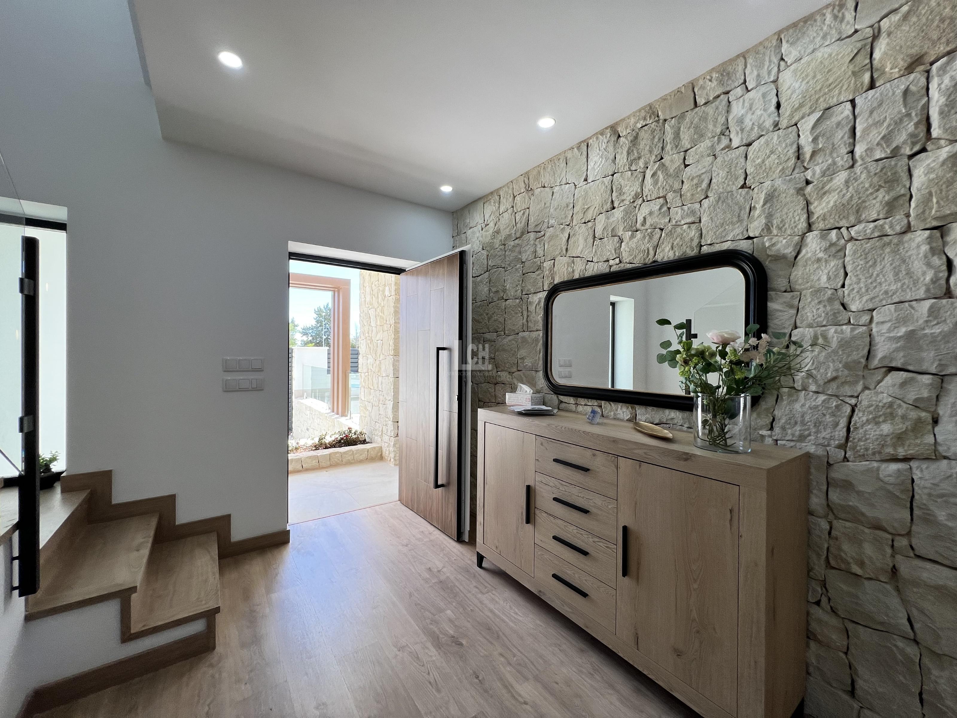 Venta de villa en Dolores