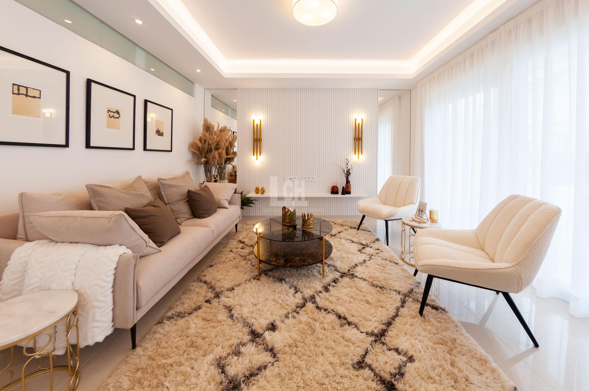 For sale of apartment in Doña pepa