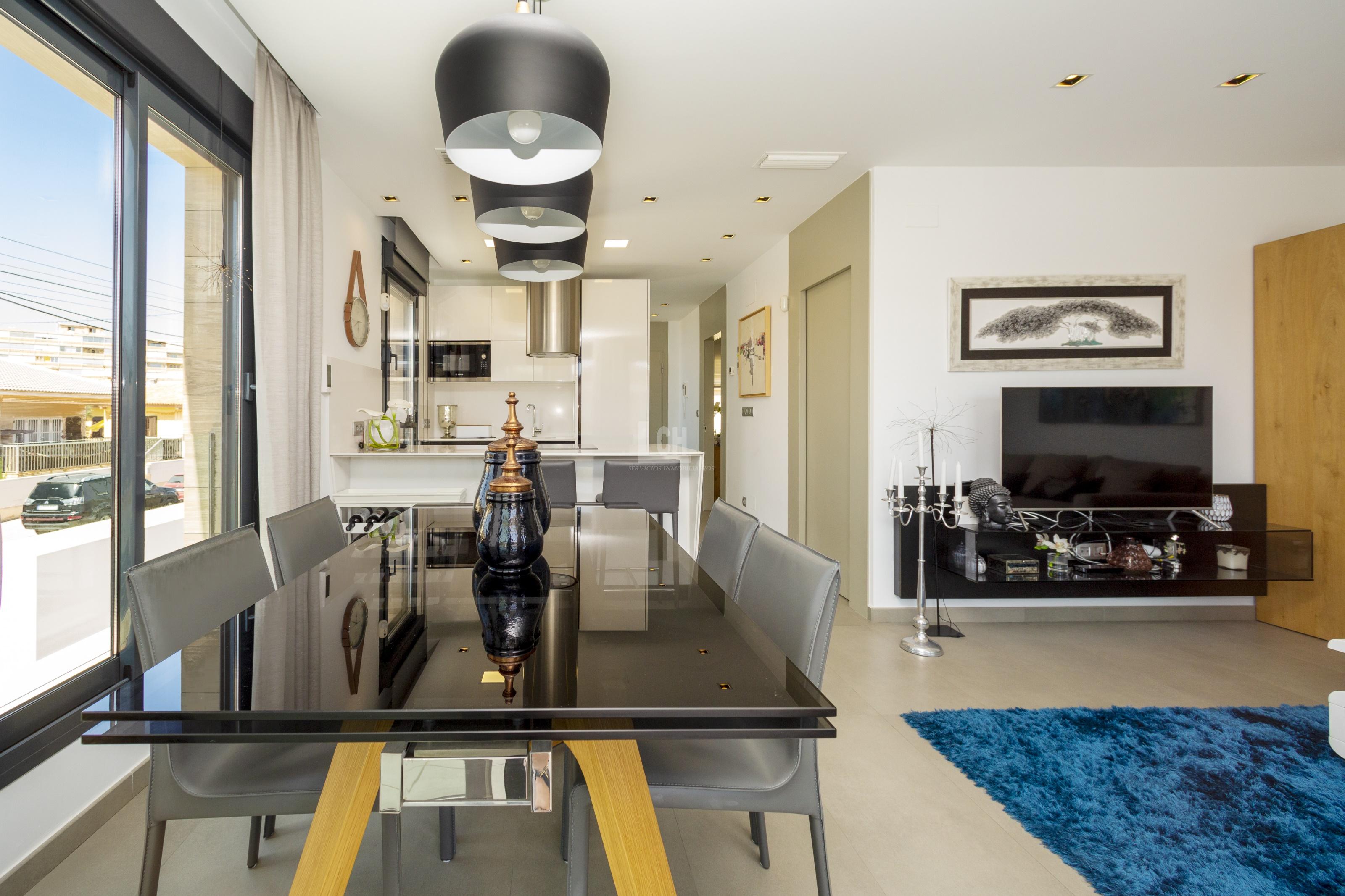 Venta de villa en Playa la mata