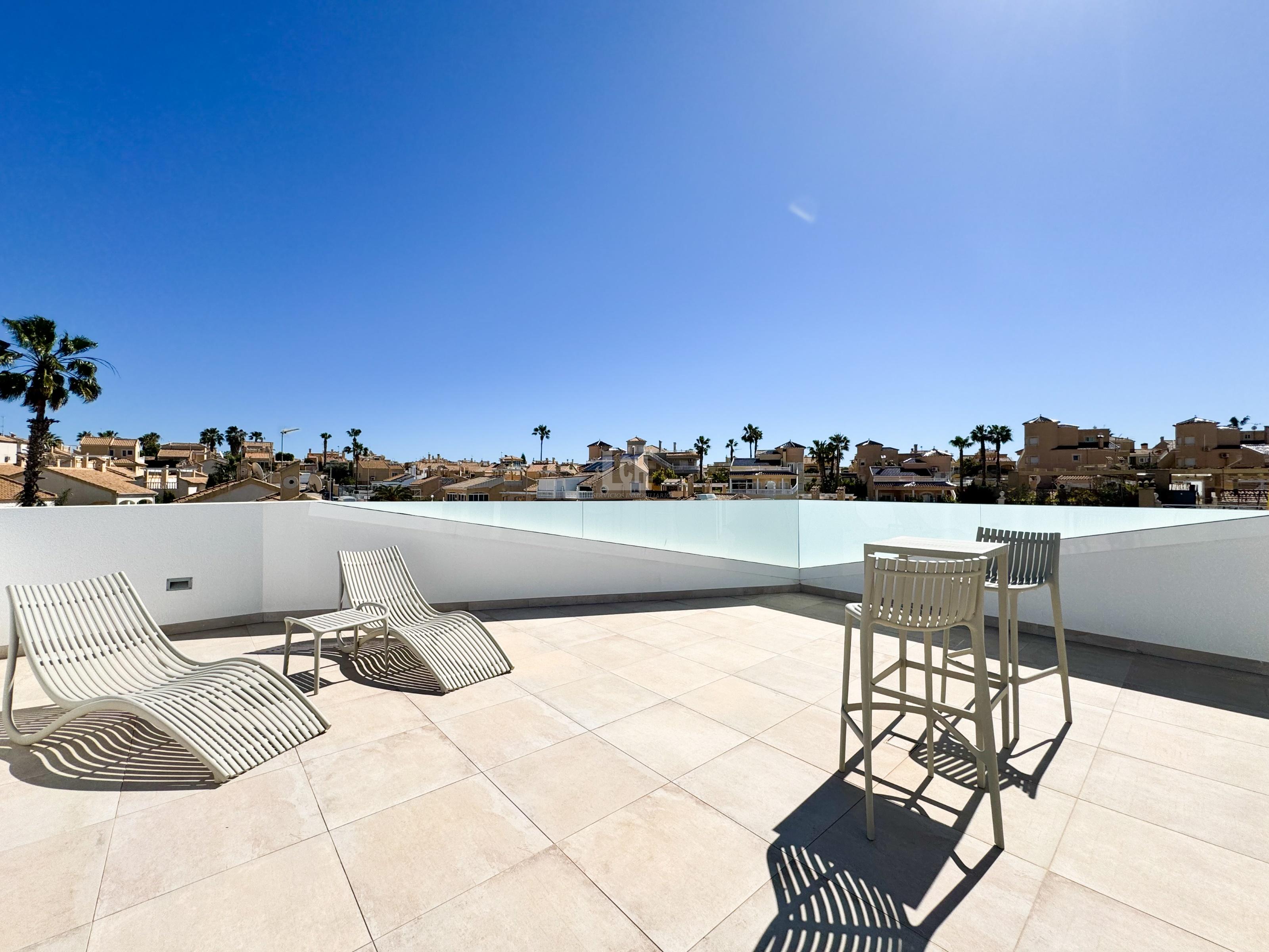 For sale of villa in Los almendros