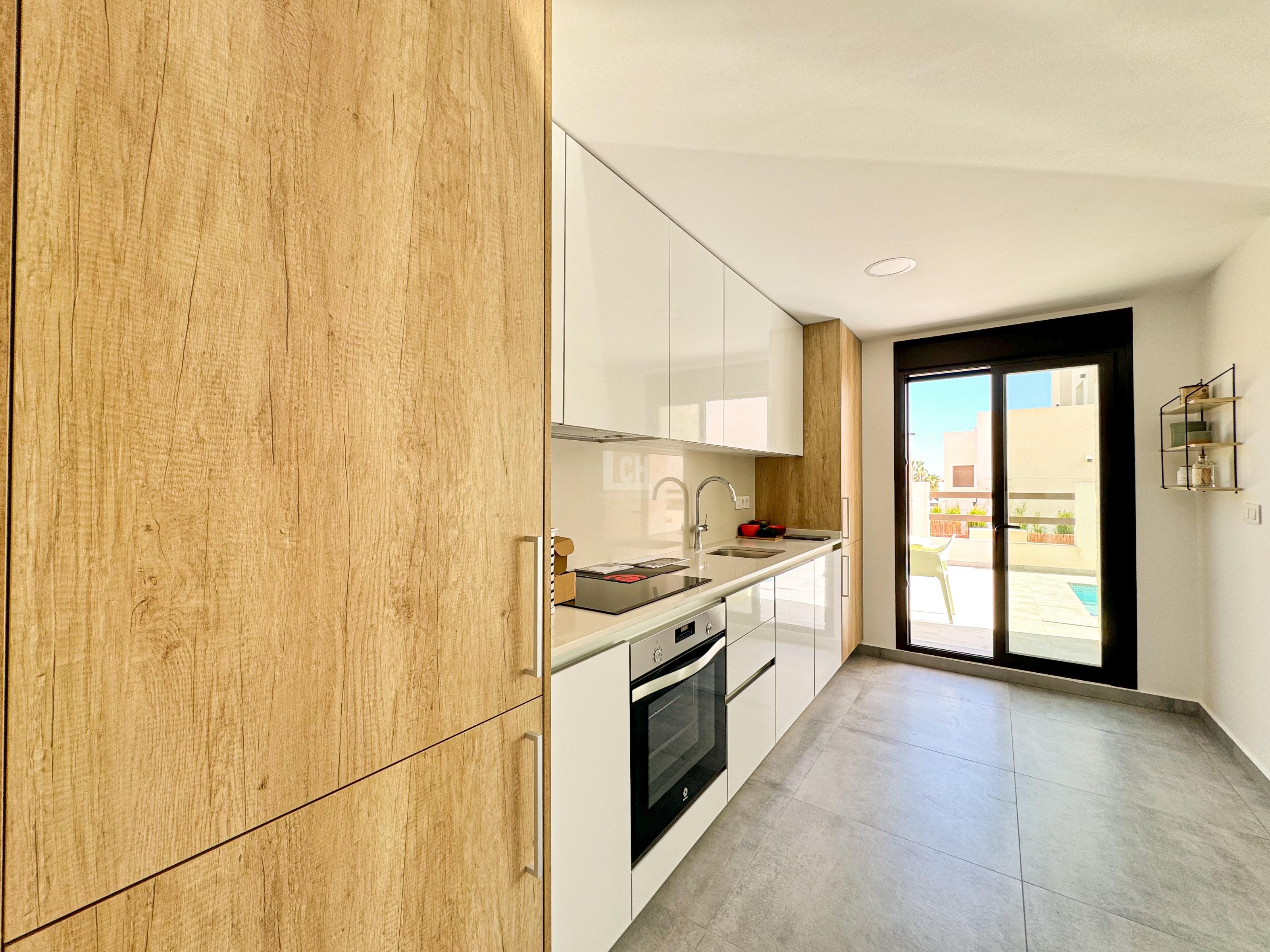 Venta de villa en Orihuela