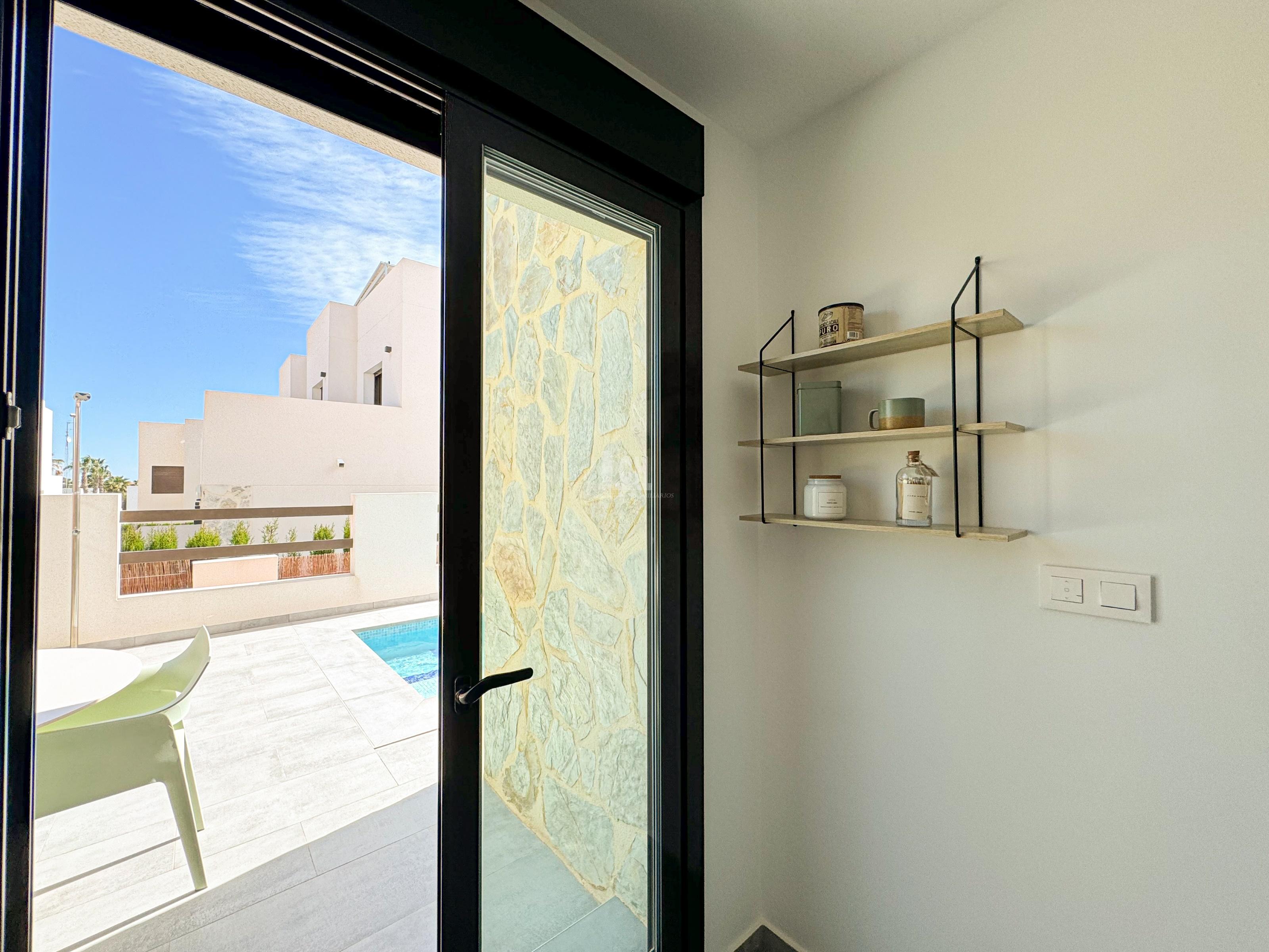 Venta de villa en Orihuela