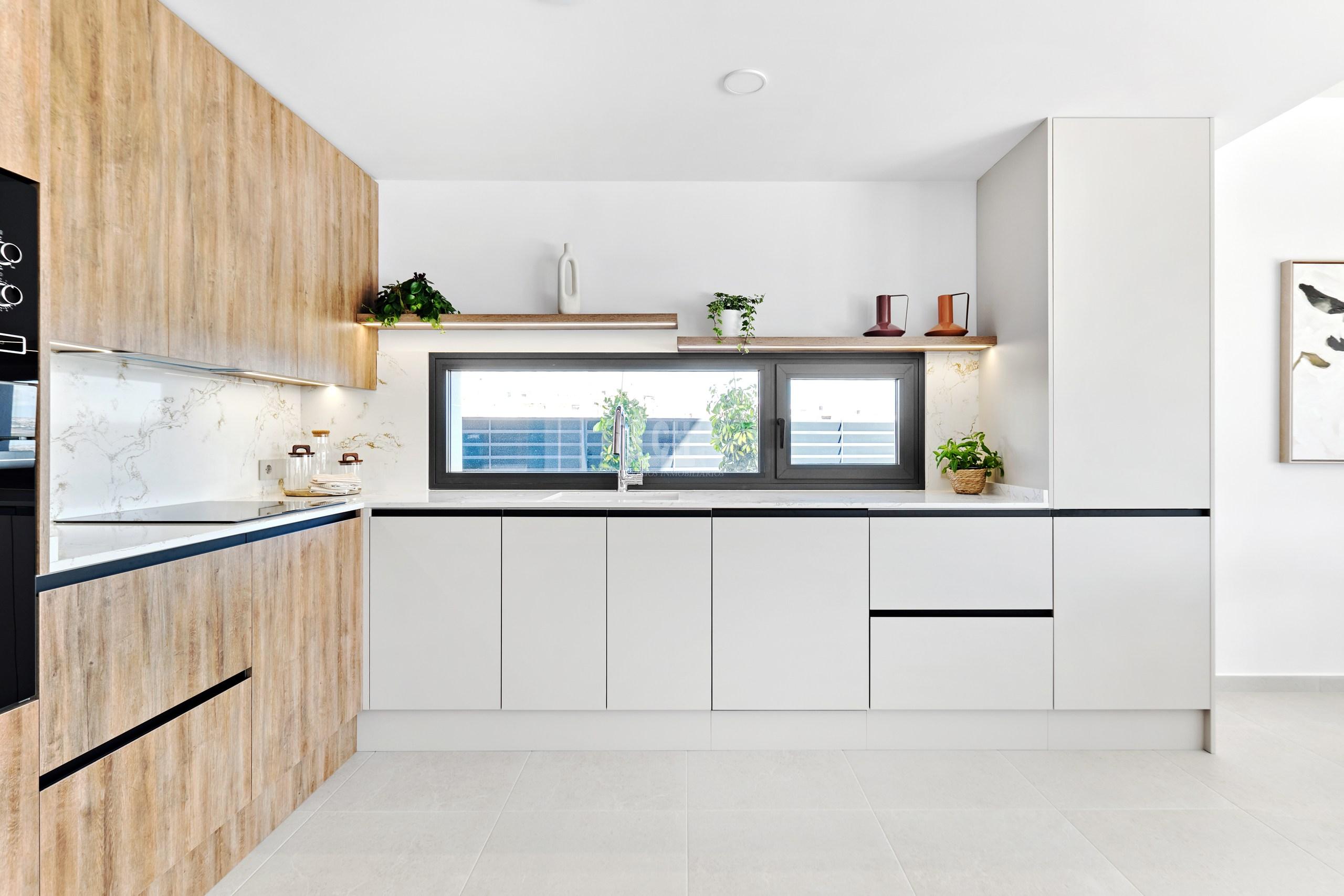 For sale of villa in San miguel de salinas