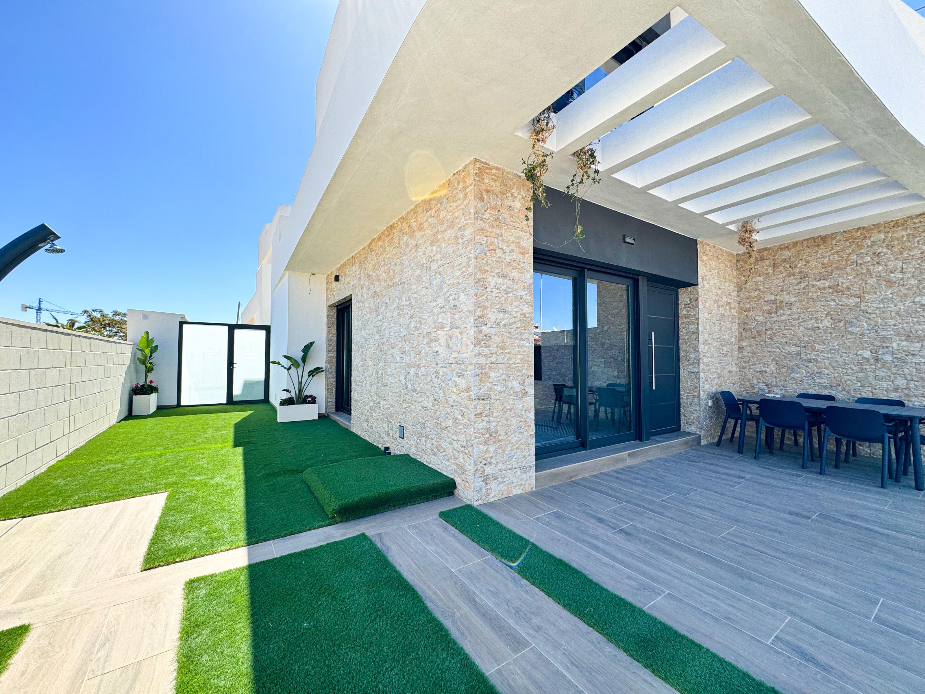 For sale of villa in La herrada