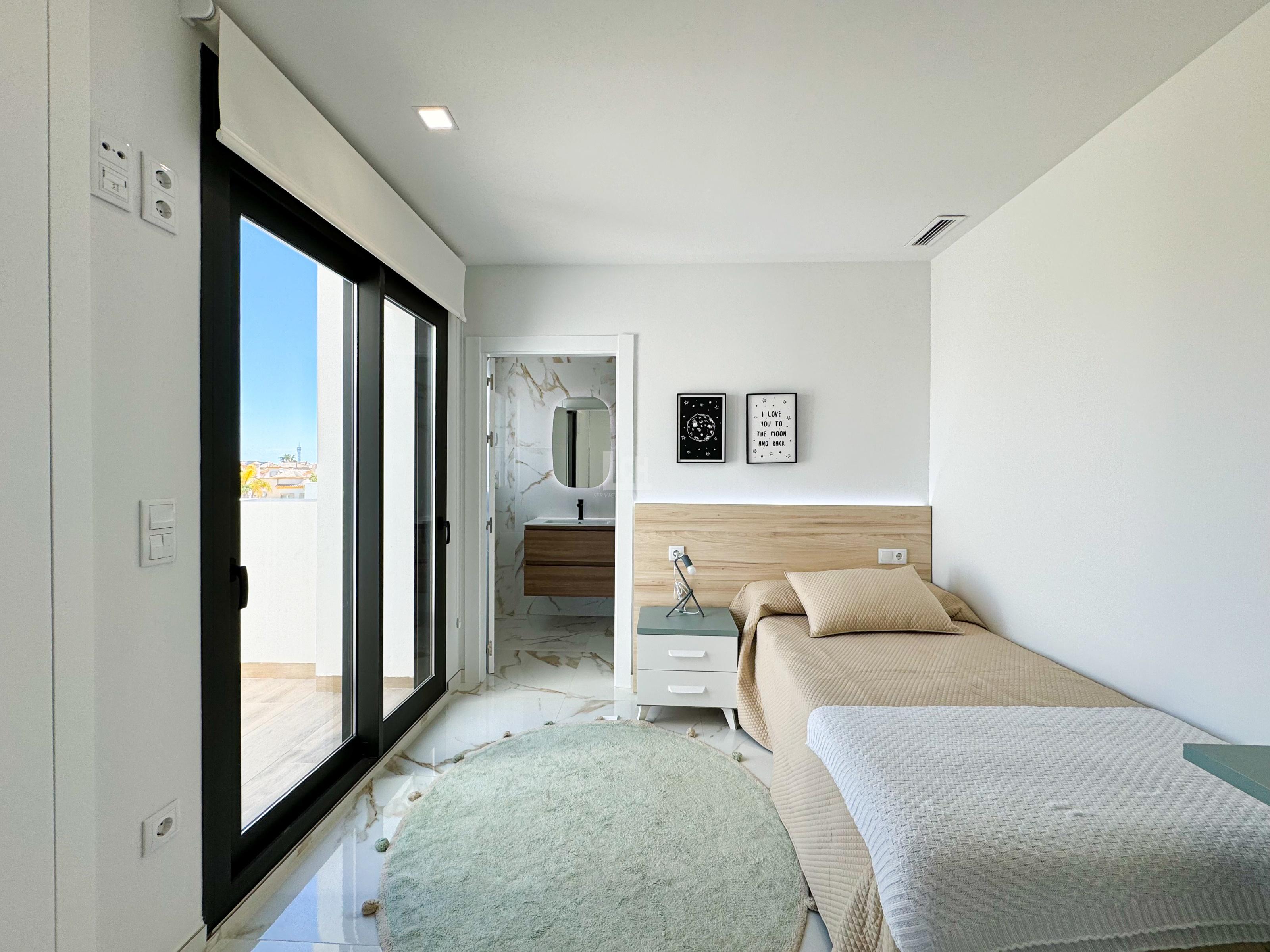 For sale of villa in La herrada