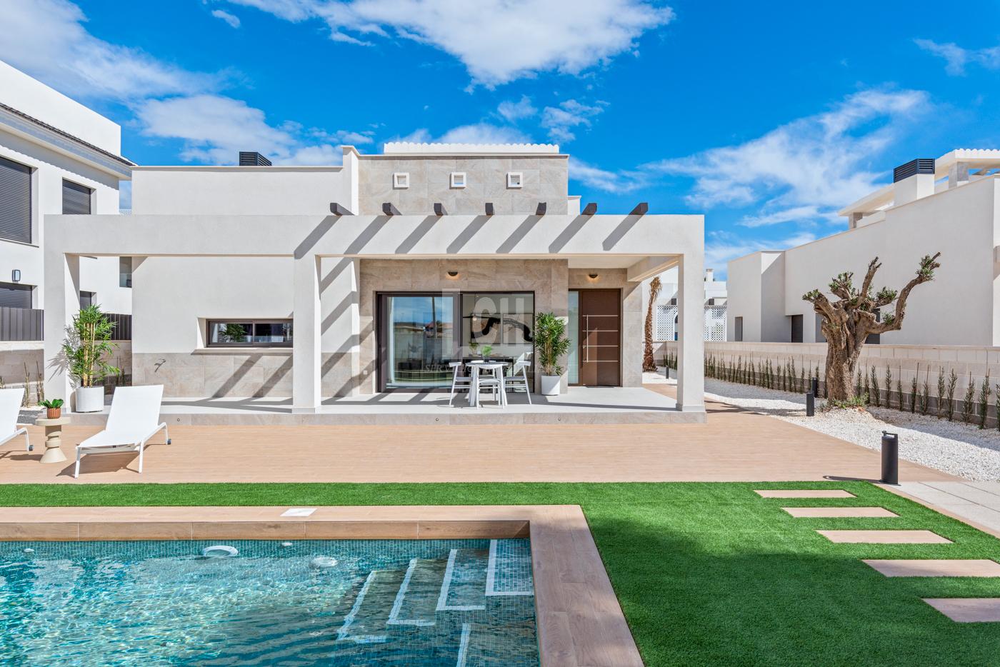 Venta de villa en Rojales