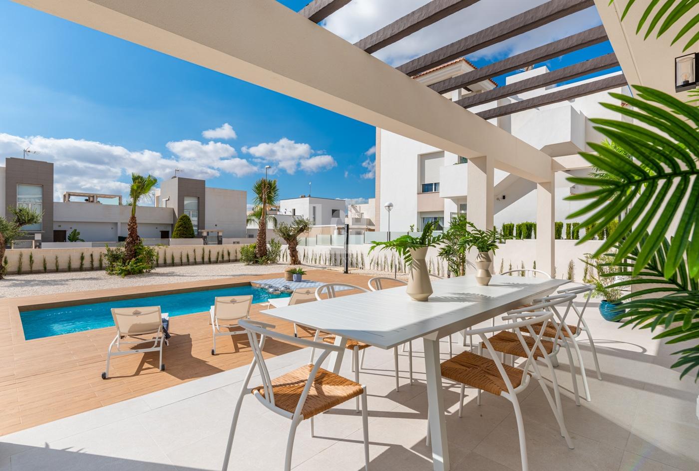 Venta de villa en Rojales