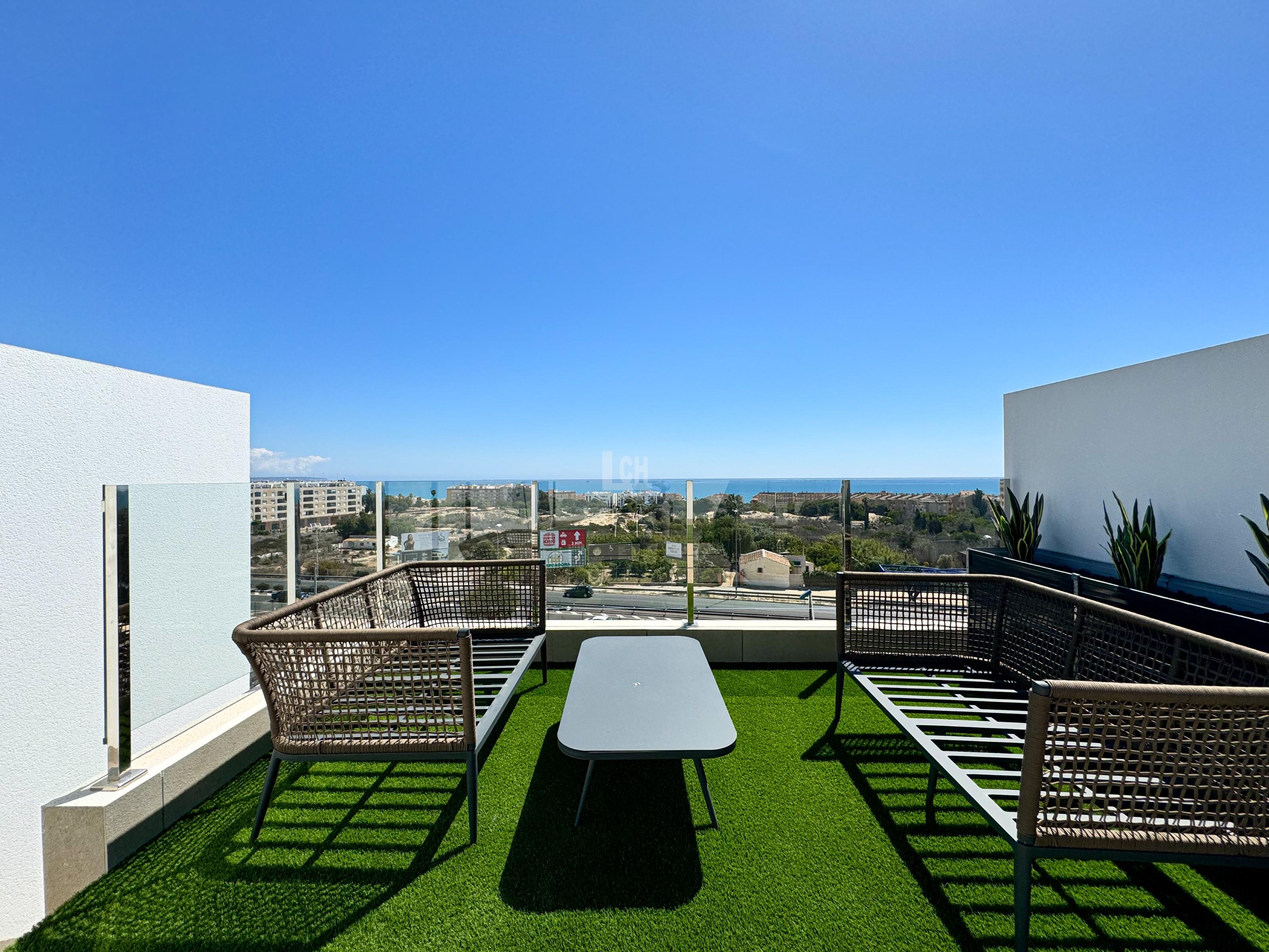 For sale of apartment in Guardamar del segura