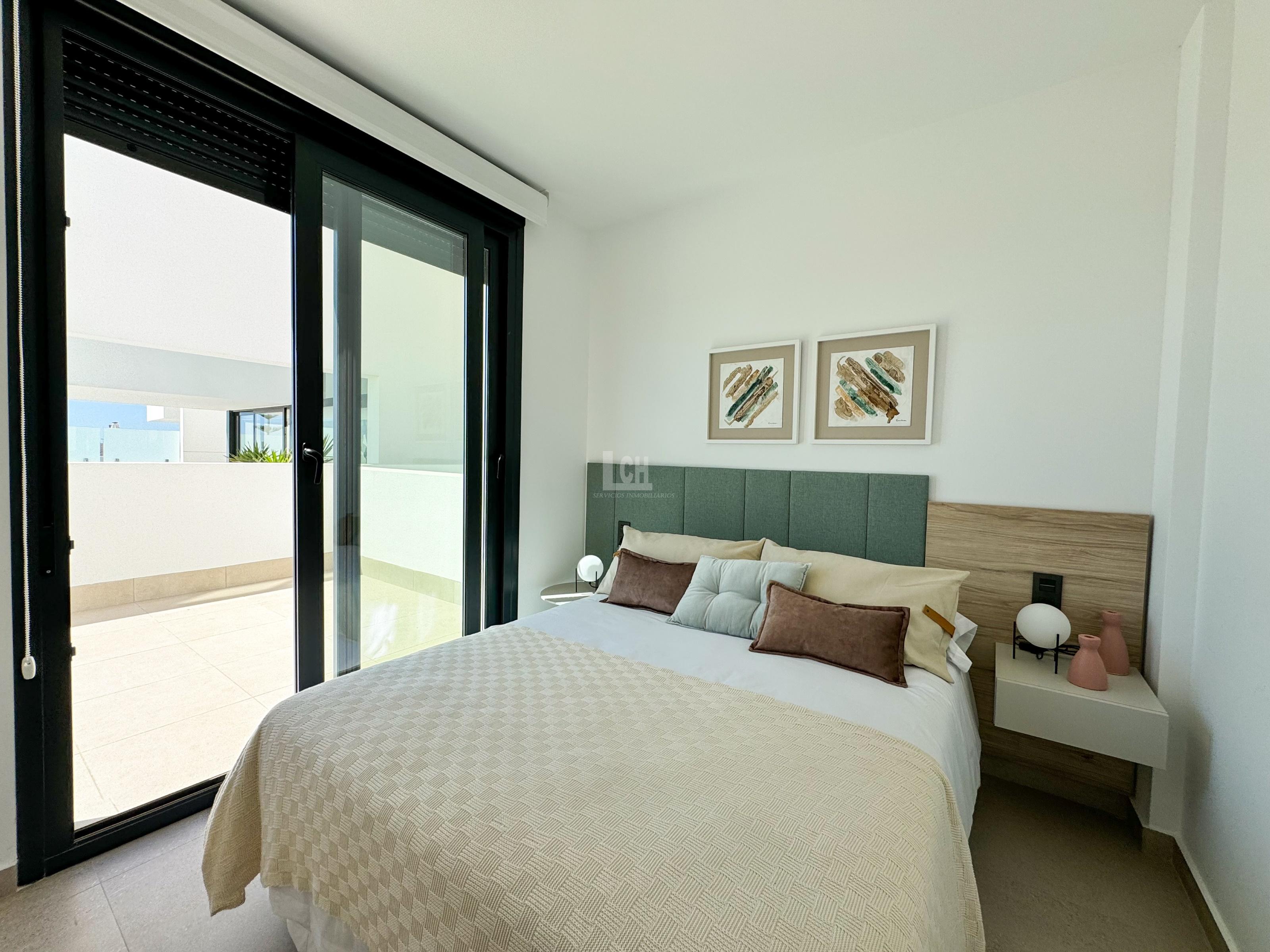 For sale of apartment in Guardamar del segura