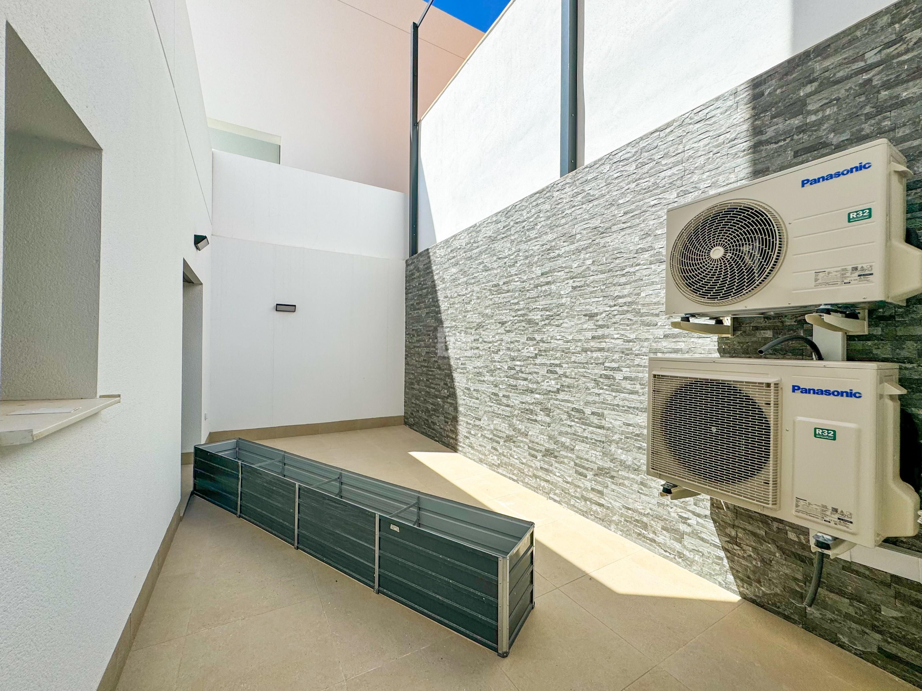 For sale of apartment in Guardamar del segura