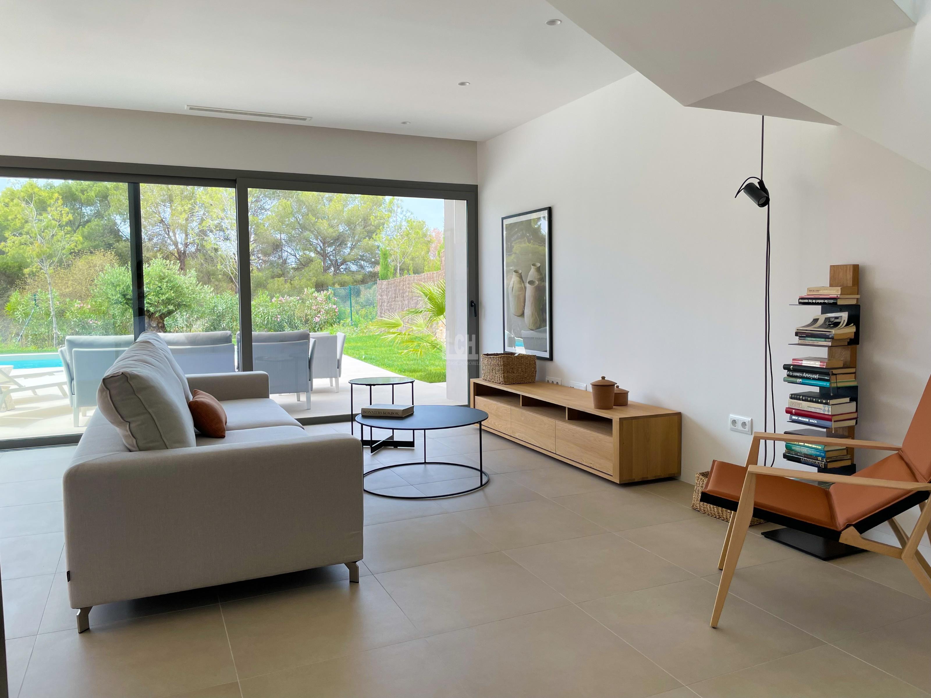 Venta de villa en Orihuela