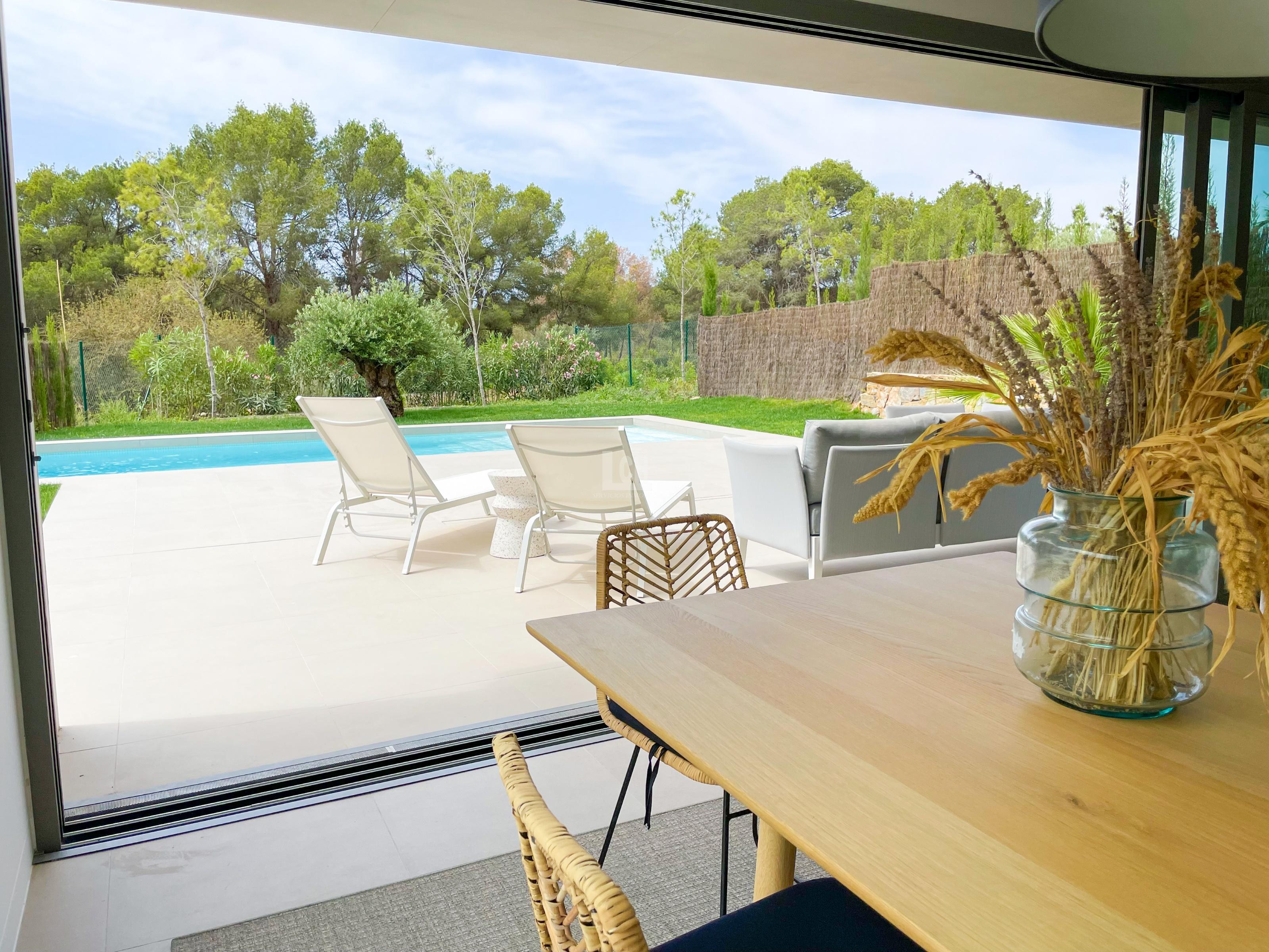 Venta de villa en Orihuela