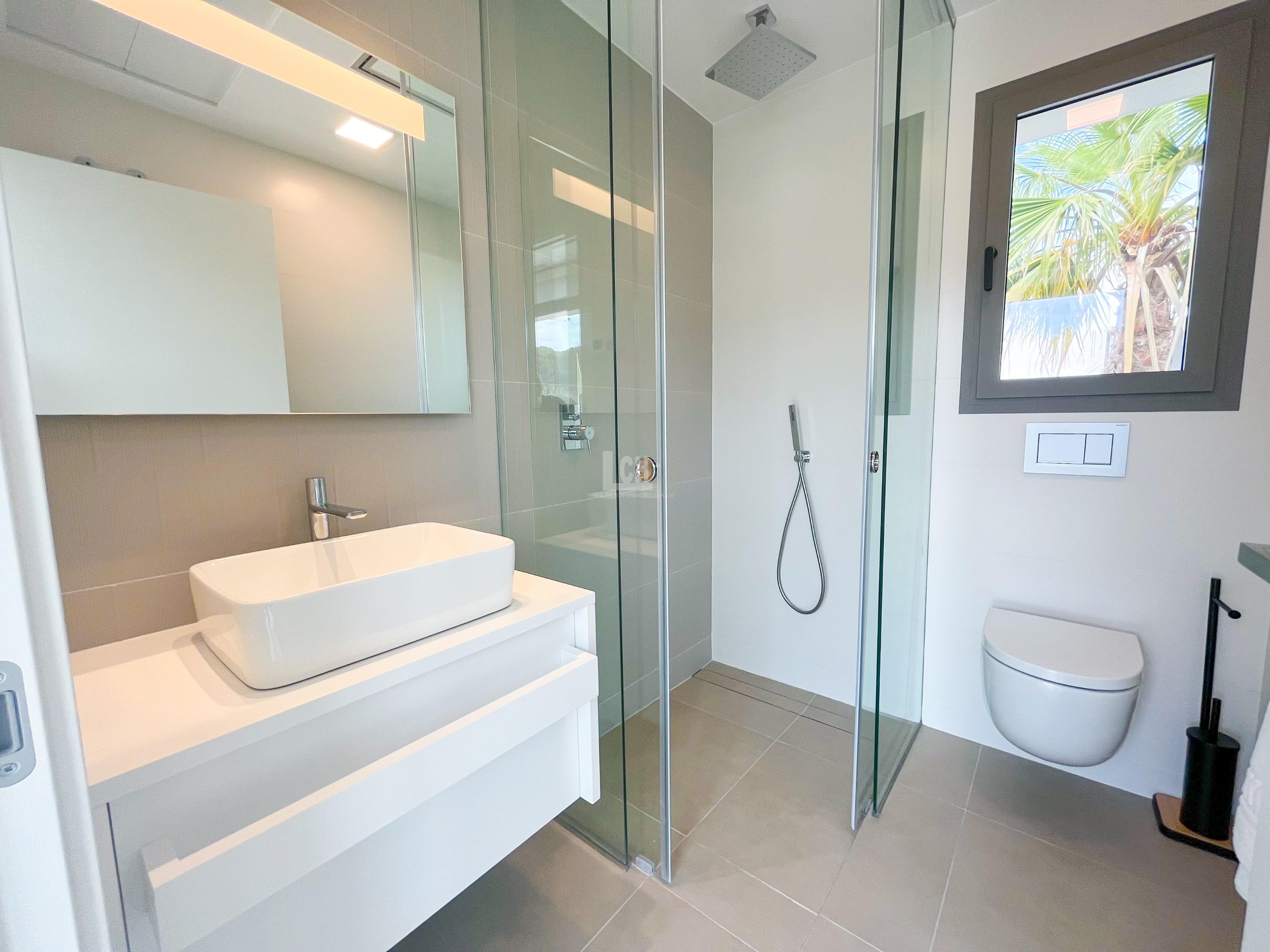Venta de villa en Orihuela