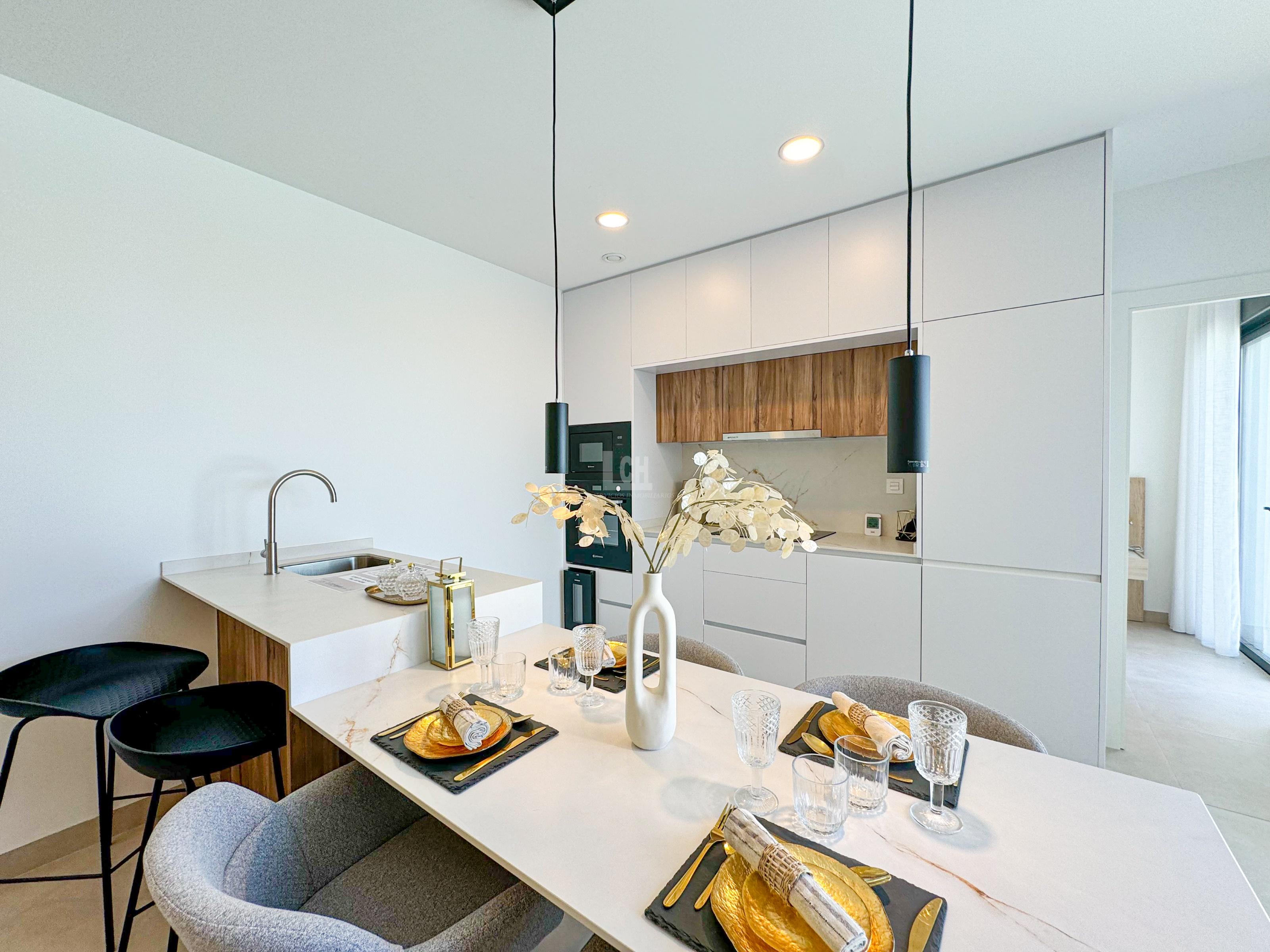 For sale of villa in Roldán