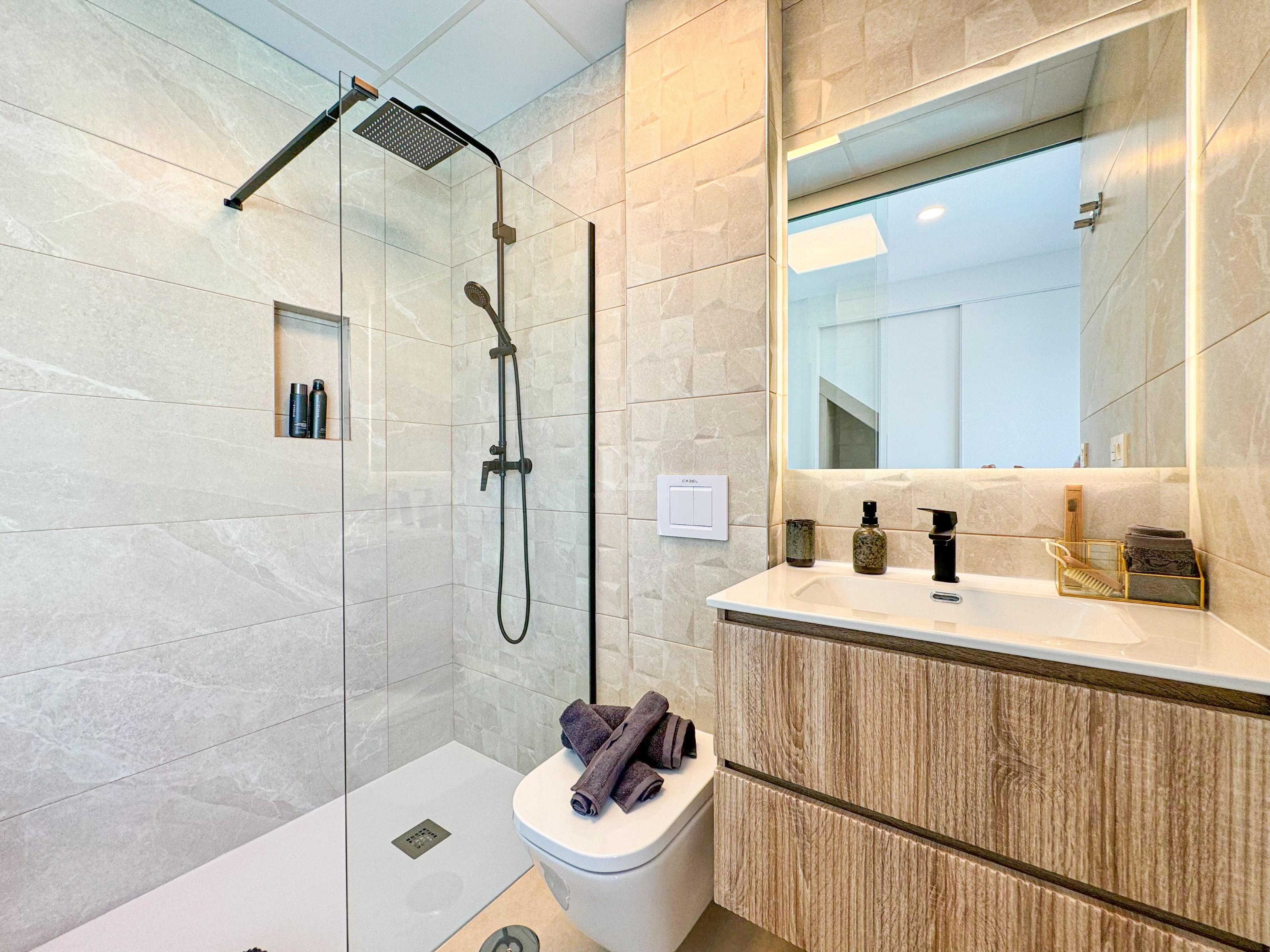 For sale of villa in Roldán