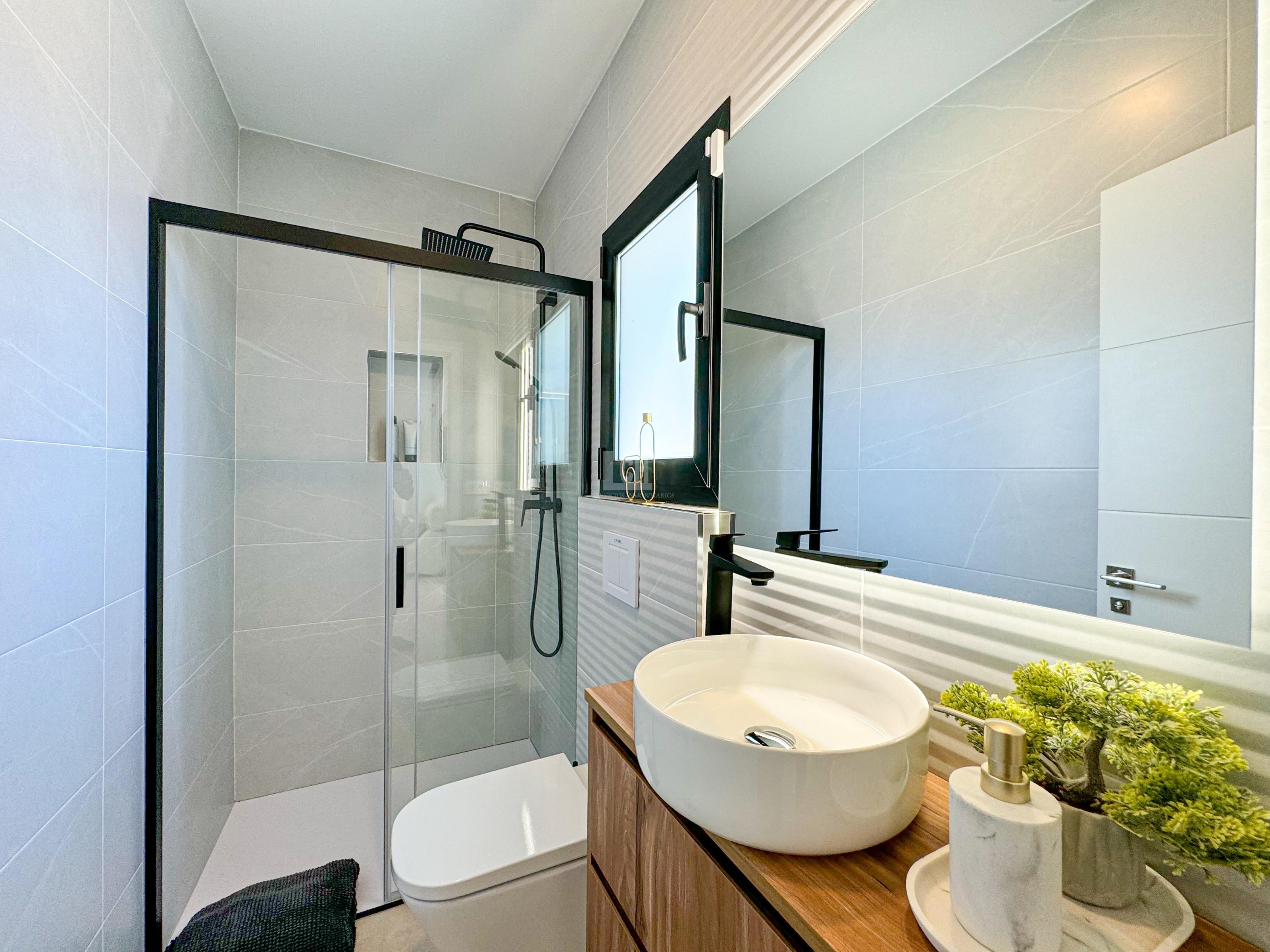 For sale of villa in Roldán