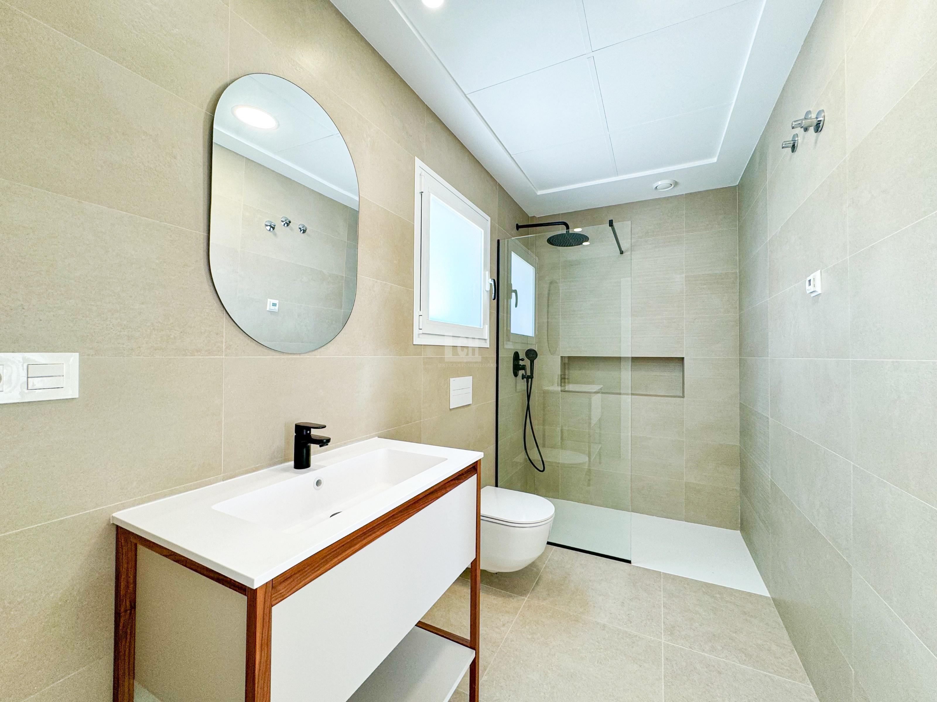 Venta de villa en Pilar de la horadada