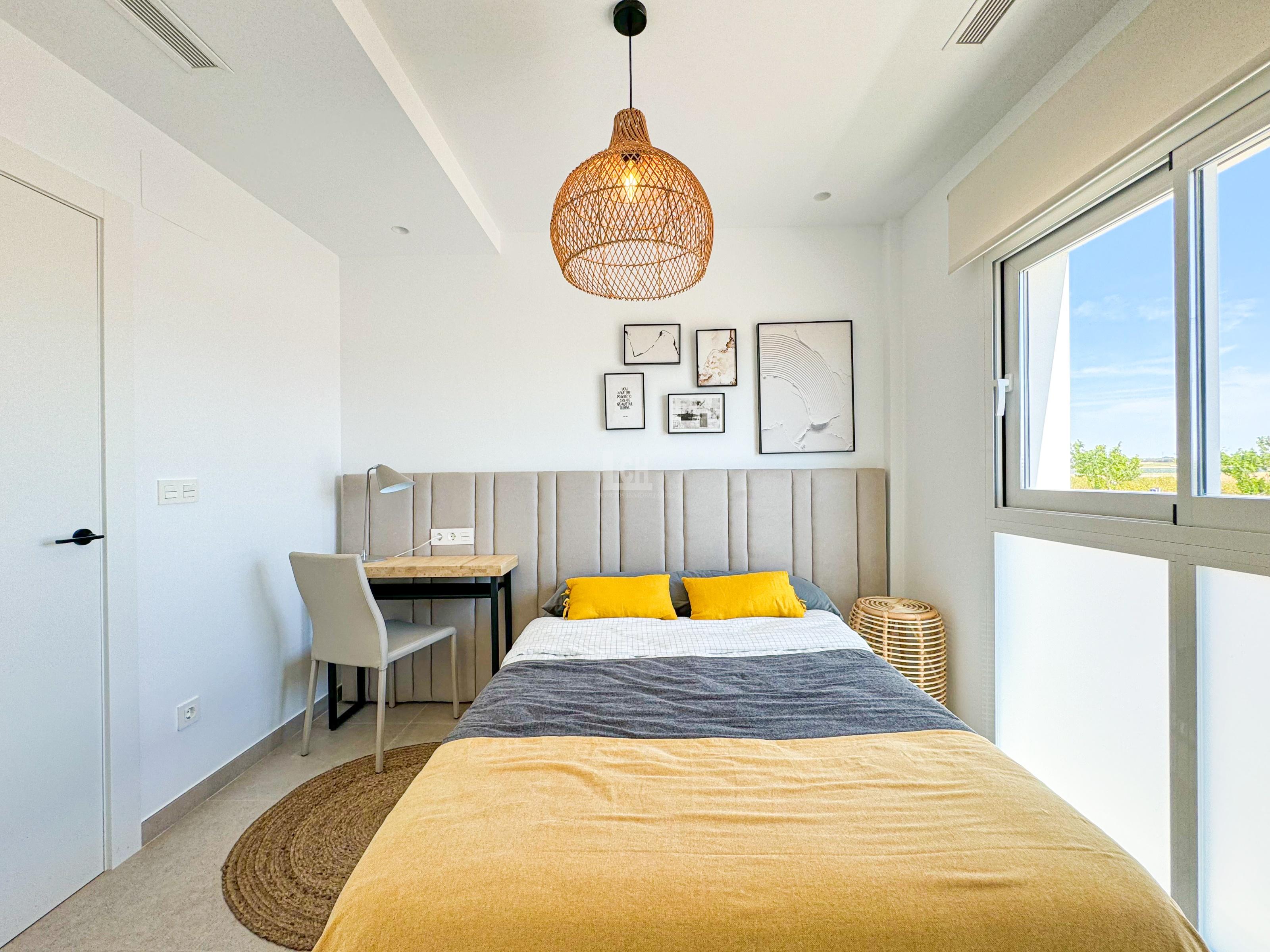 Venta de villa en Pilar de la horadada