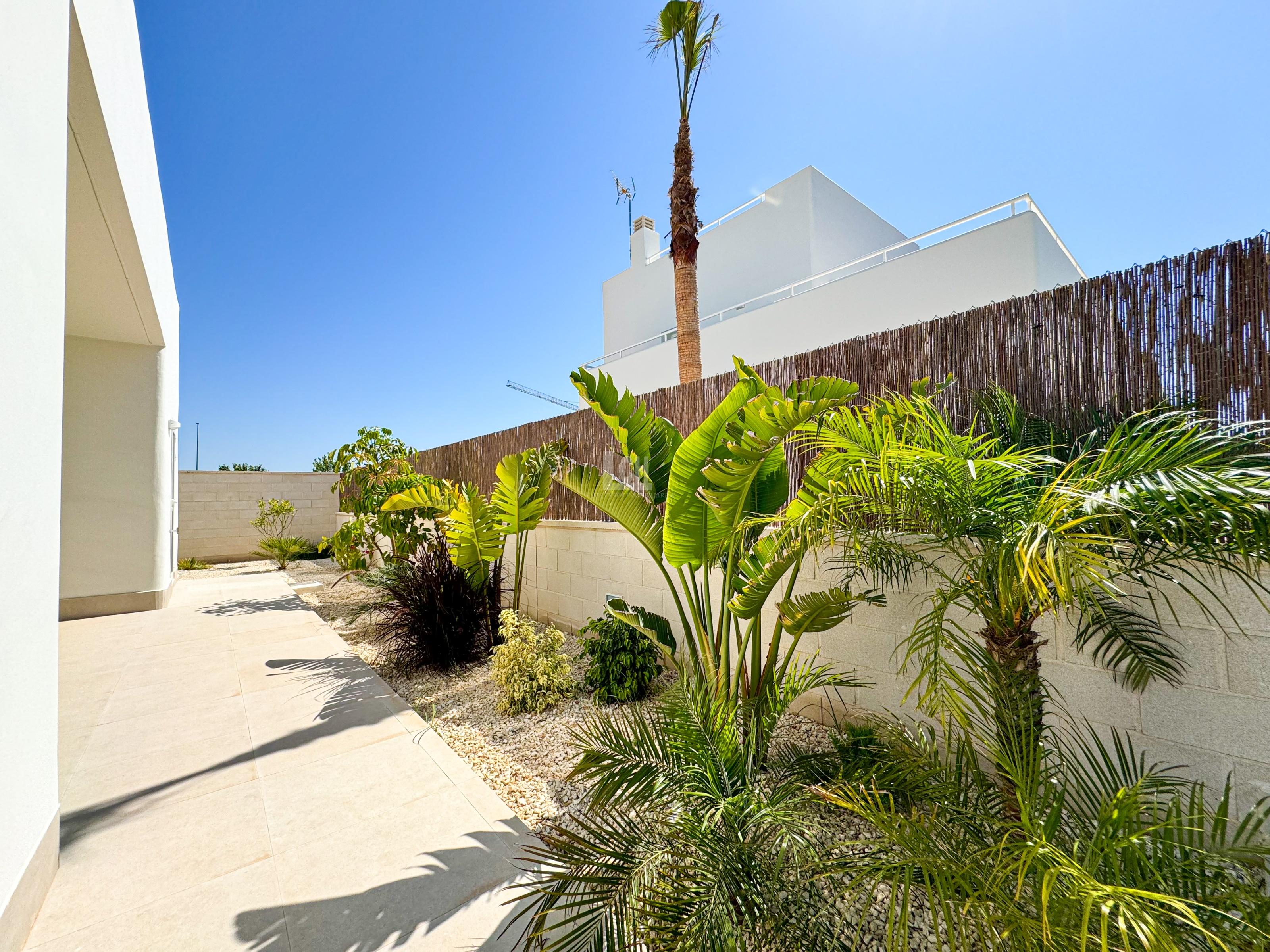 Venta de villa en Pilar de la horadada