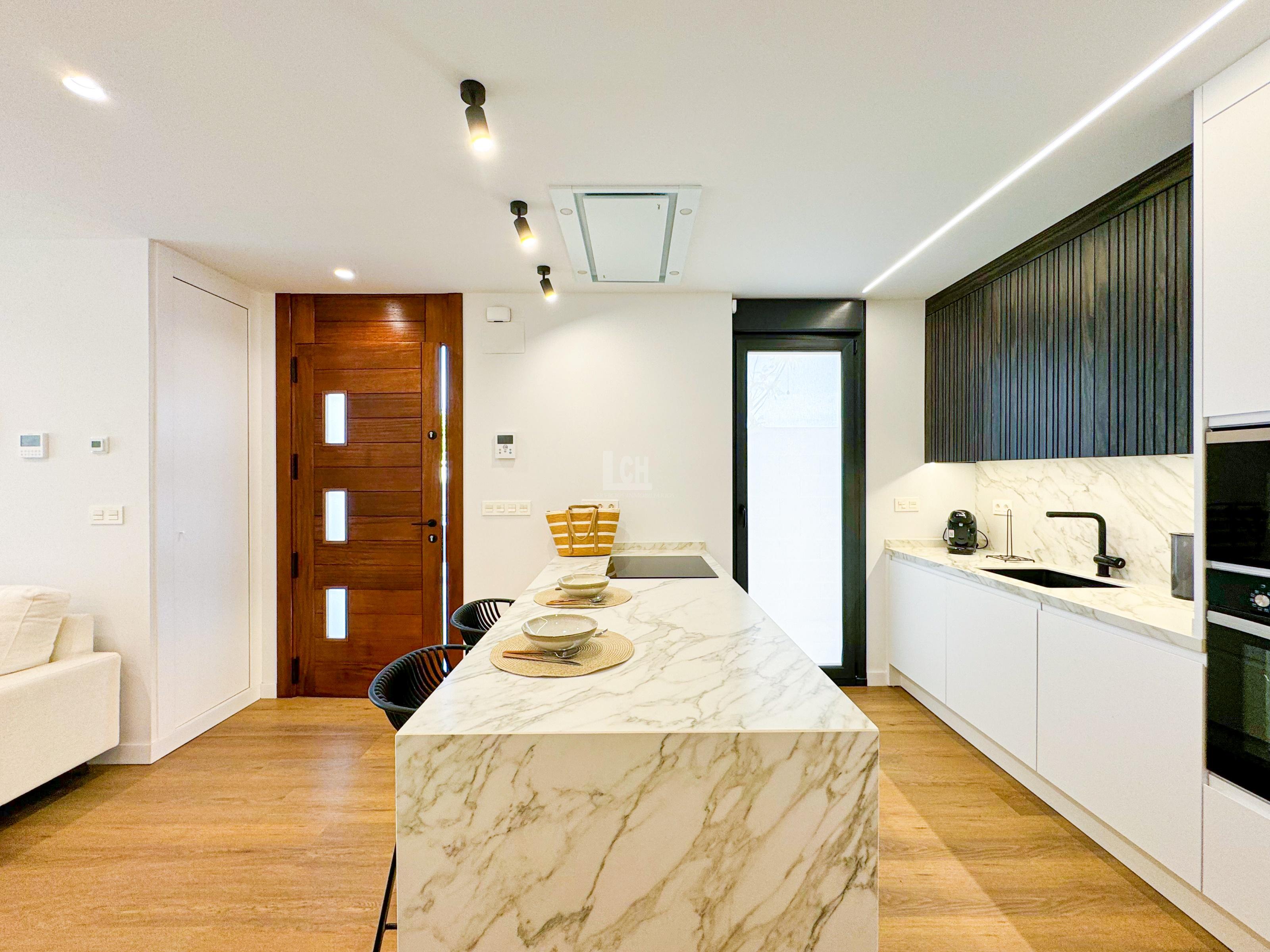 Venta de villa en Pilar de la horadada