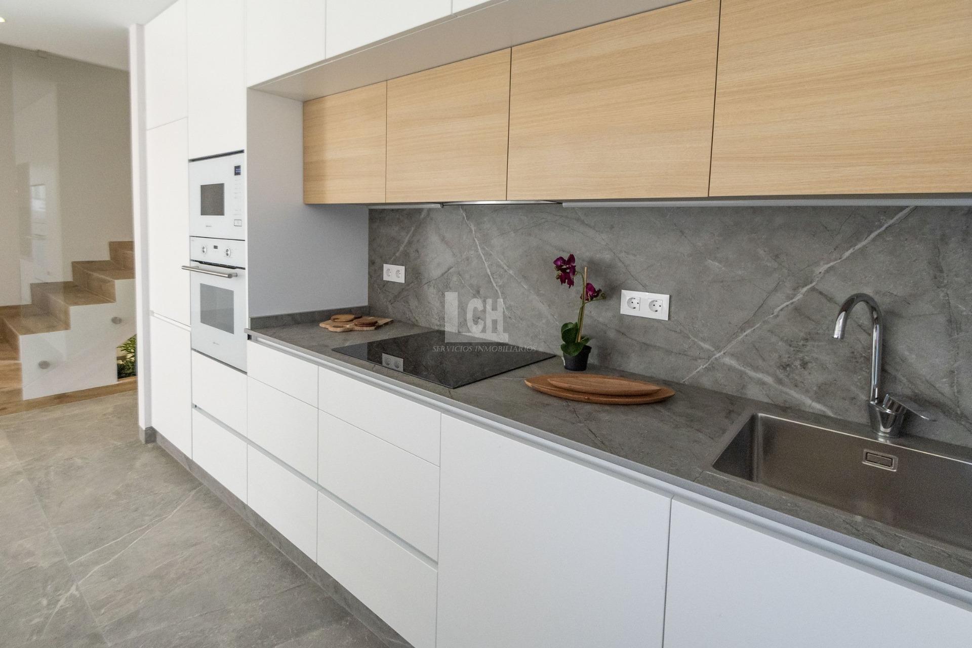 Venta de villa en Pilar de la horadada