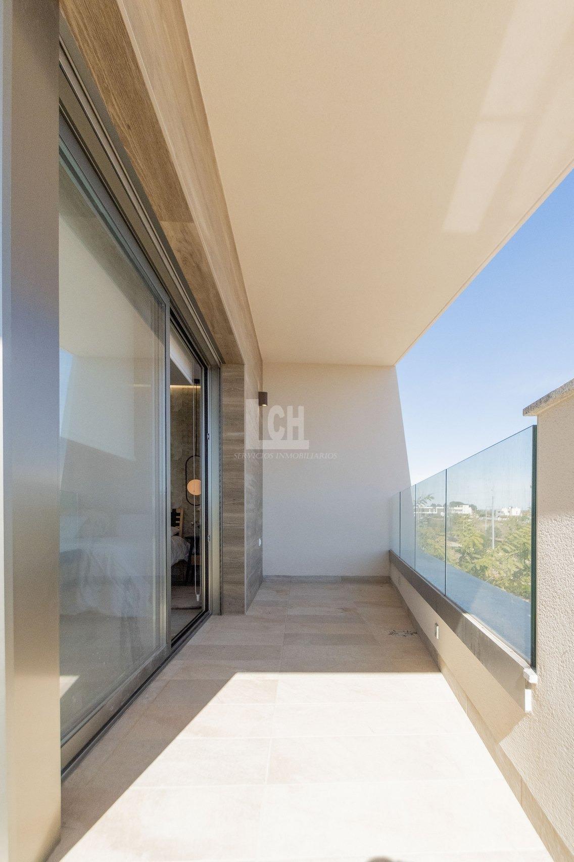 Venta de villa en Pilar de la horadada