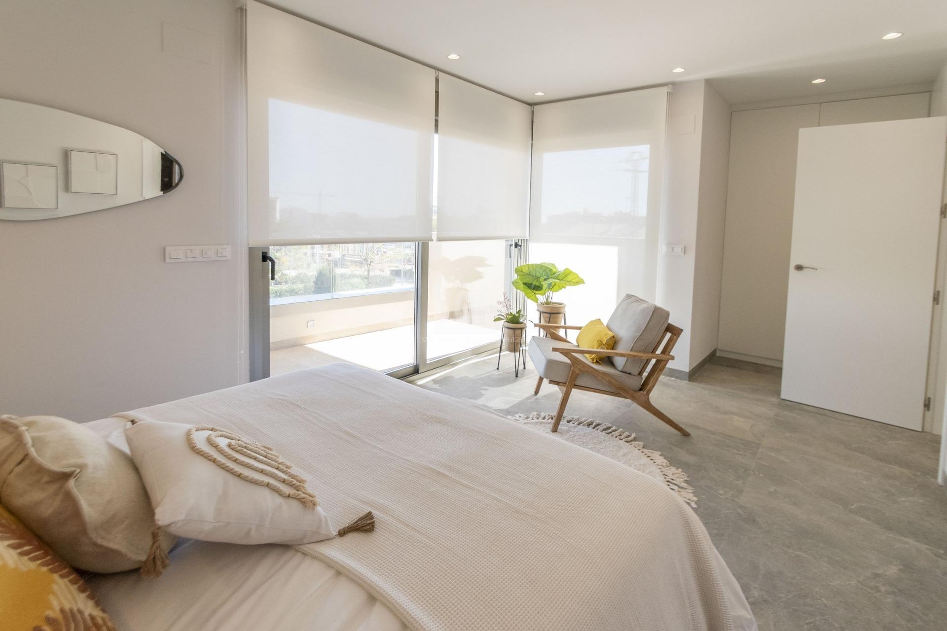 Venta de villa en Pilar de la horadada