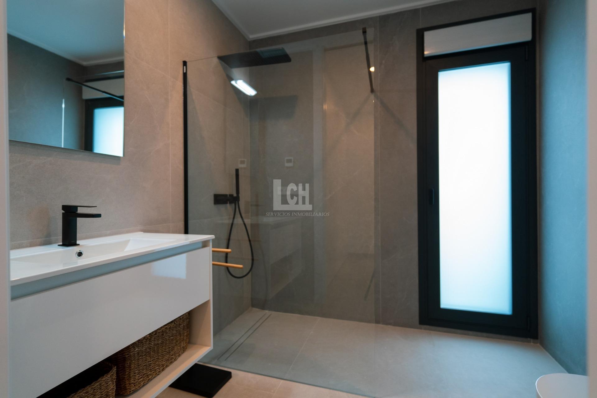 Venta de villa en Rojales