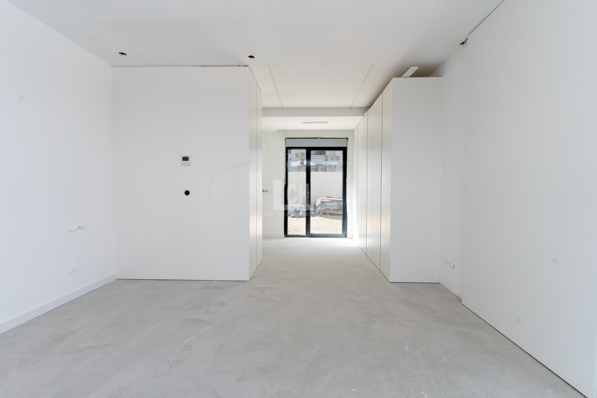 For sale of villa in Orihuela costa