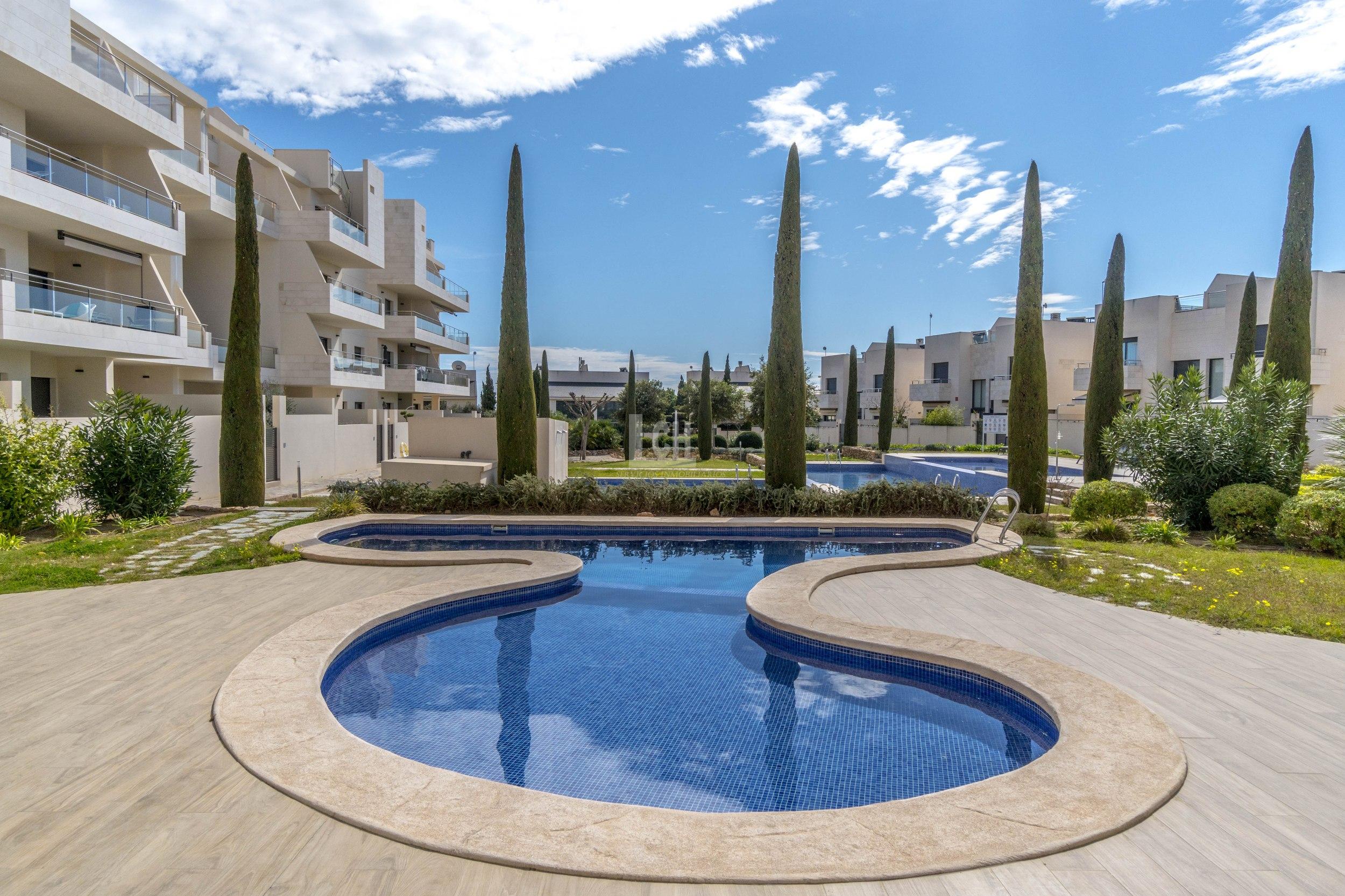 Venta de apartamento en Urbanización montezenia