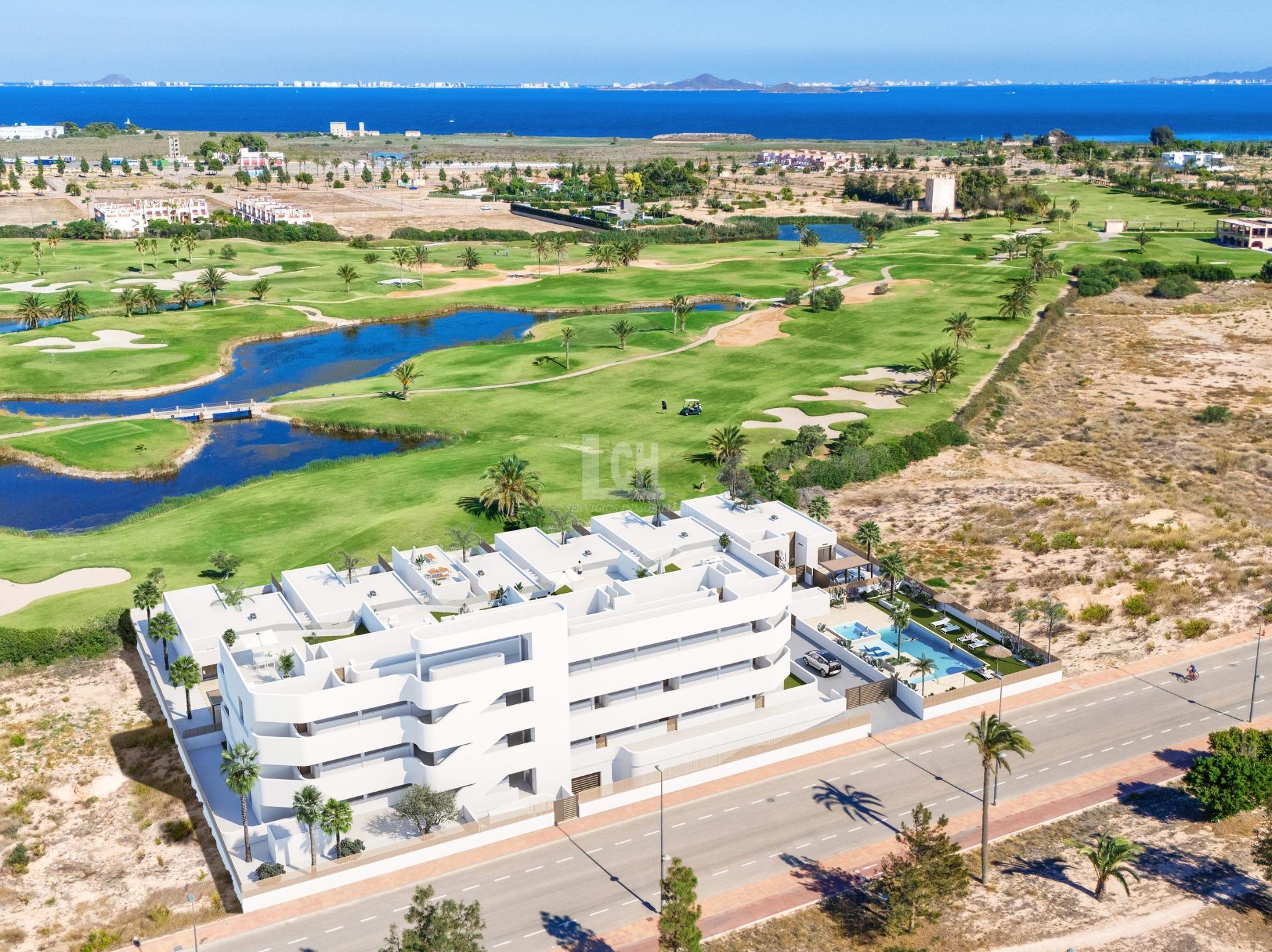 For sale of penthouse in Los alcázares