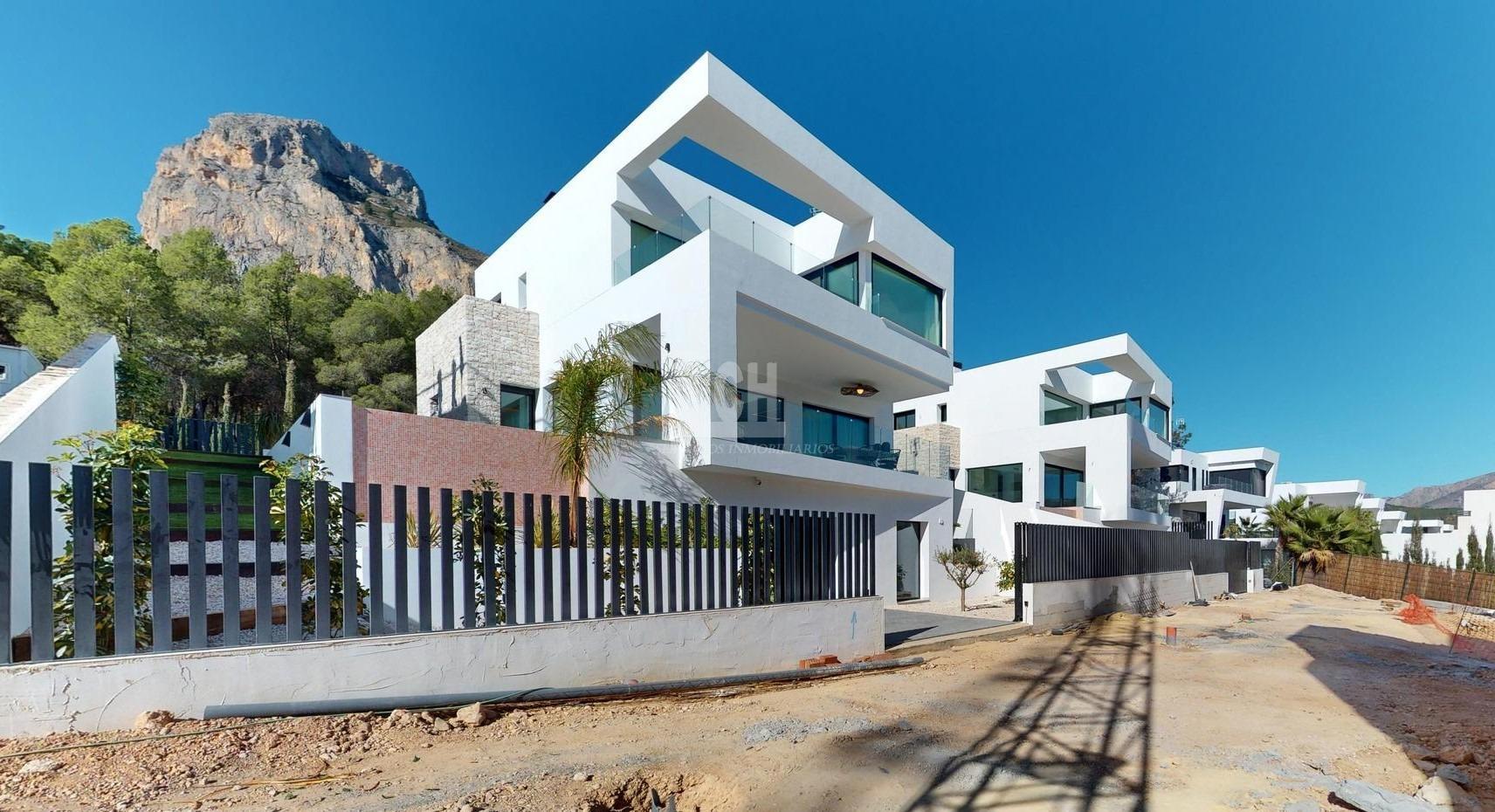 Venta de villa en Polop