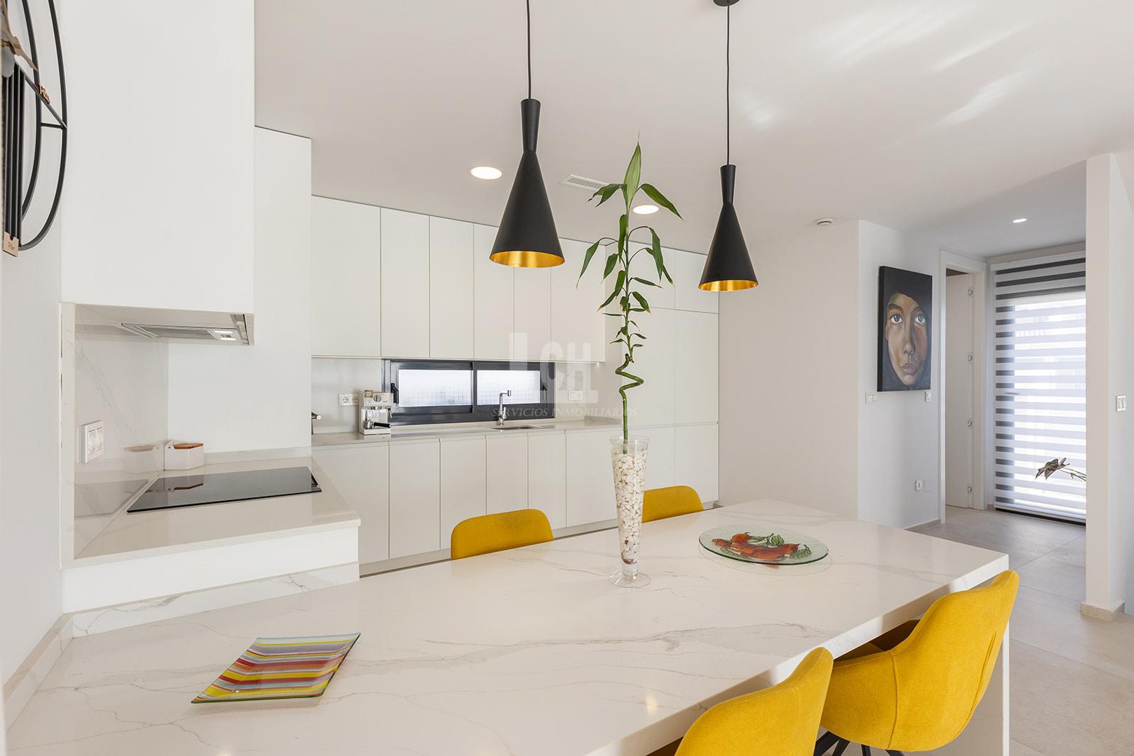 For sale of villa in Orihuela