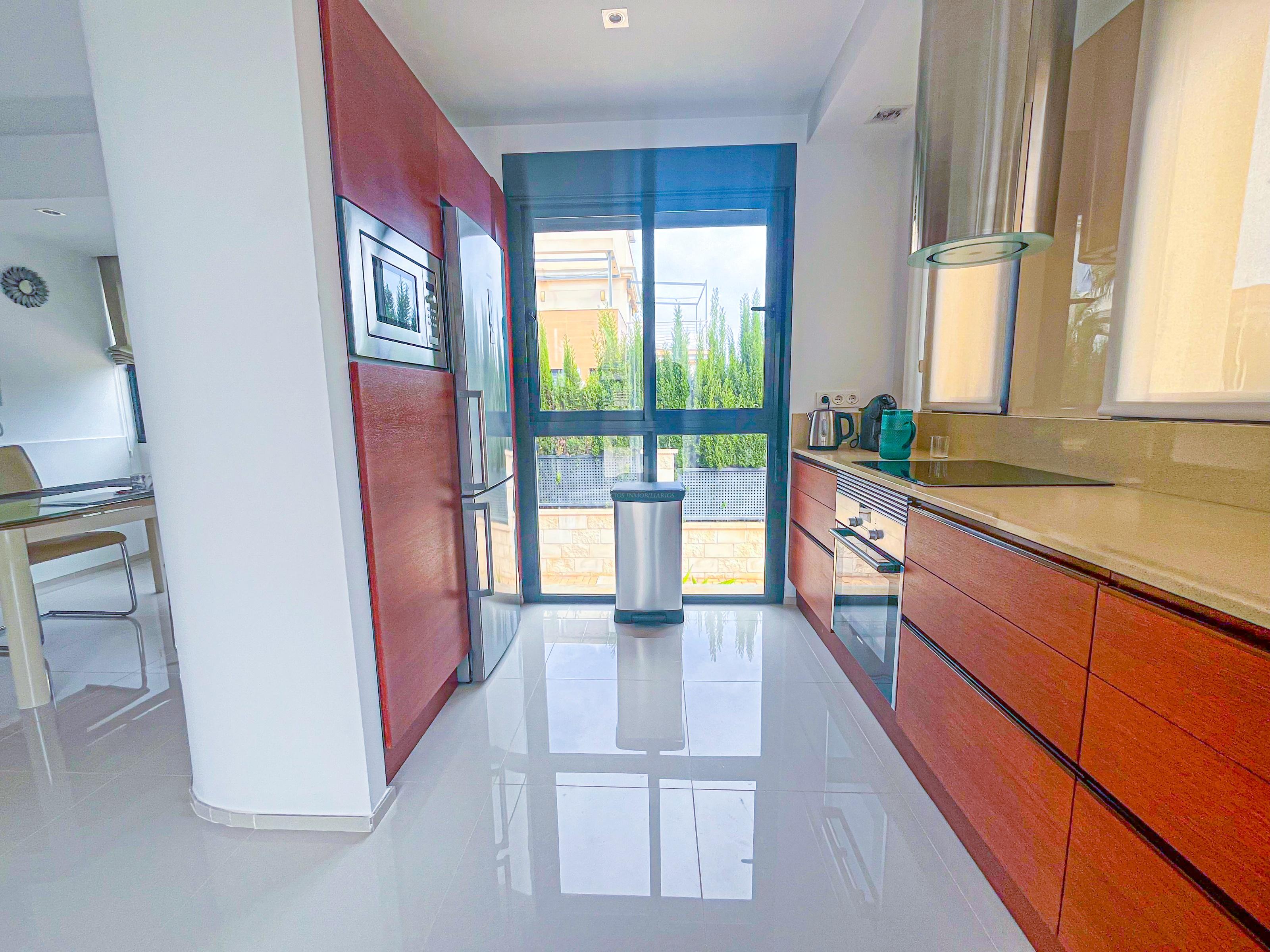 For sale of villa in Orihuela