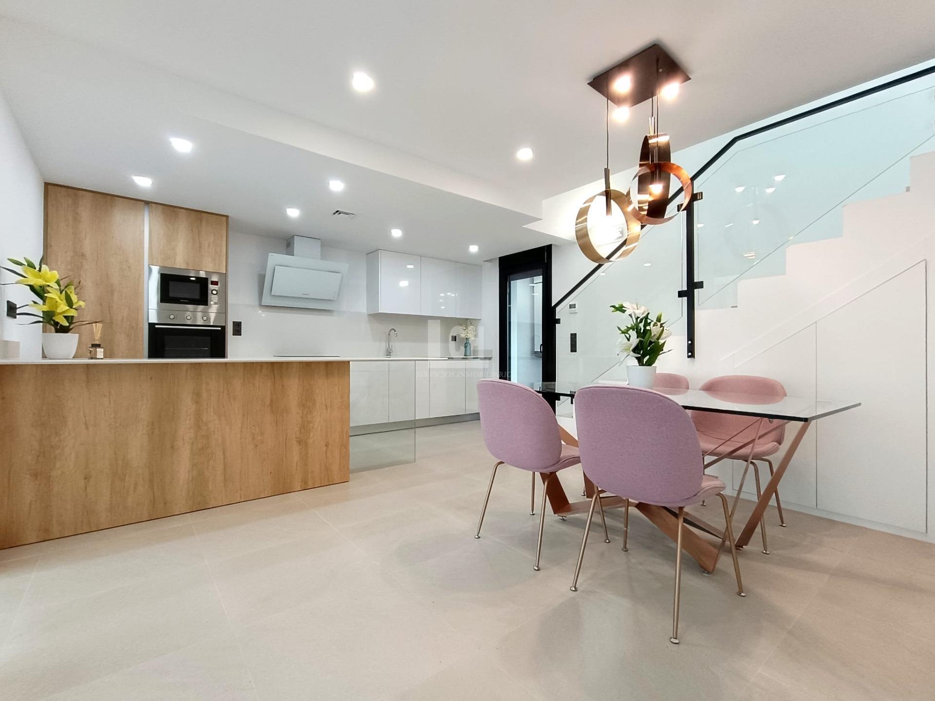 For sale of villa in Benijófar