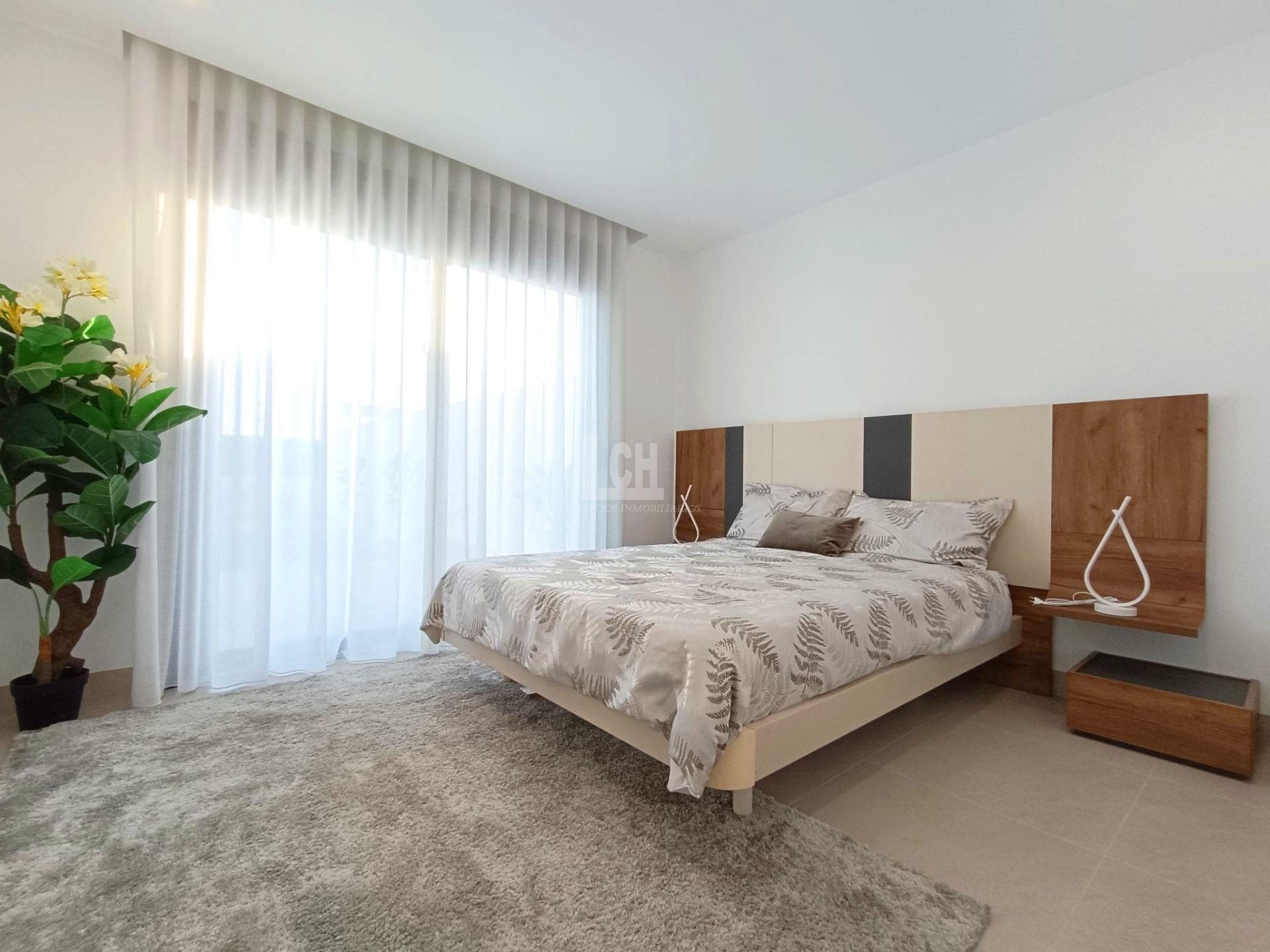 For sale of villa in Benijófar